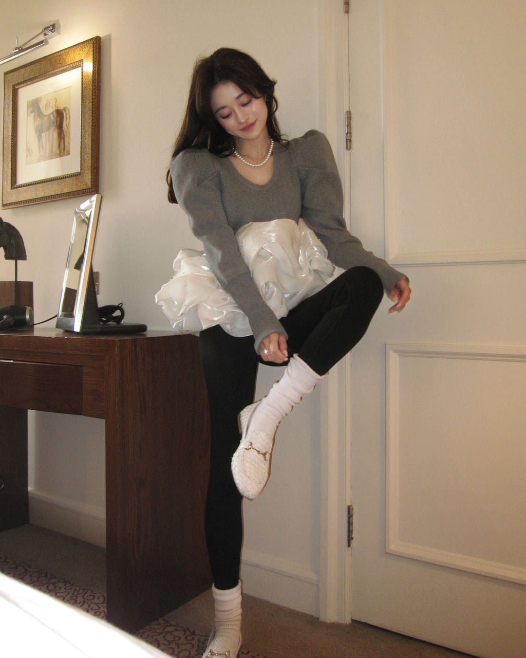 AMELIE PEPURAMU KNIT/158cm/着用サイズF｜Bibiy