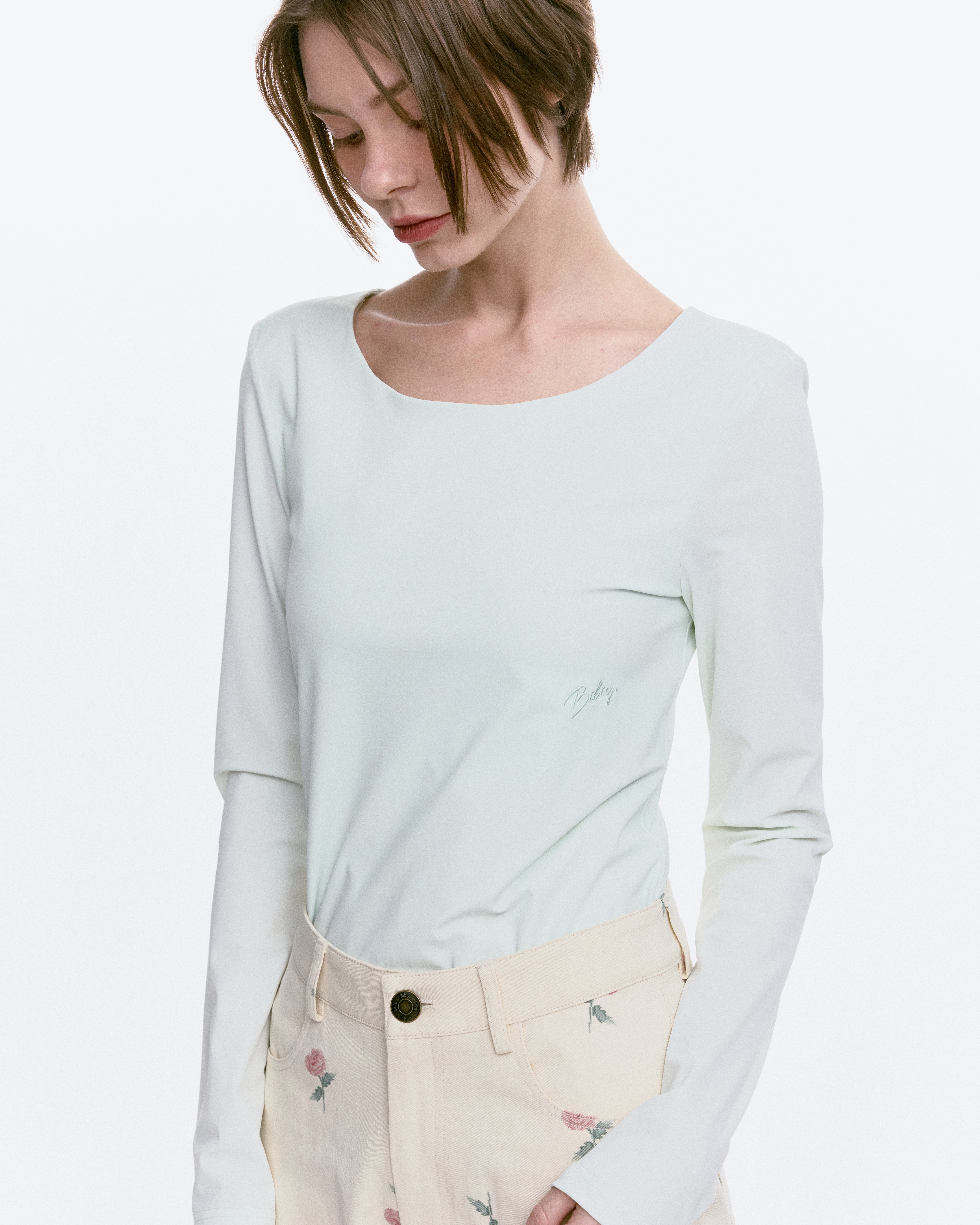 BIBIY. FITTED TEE