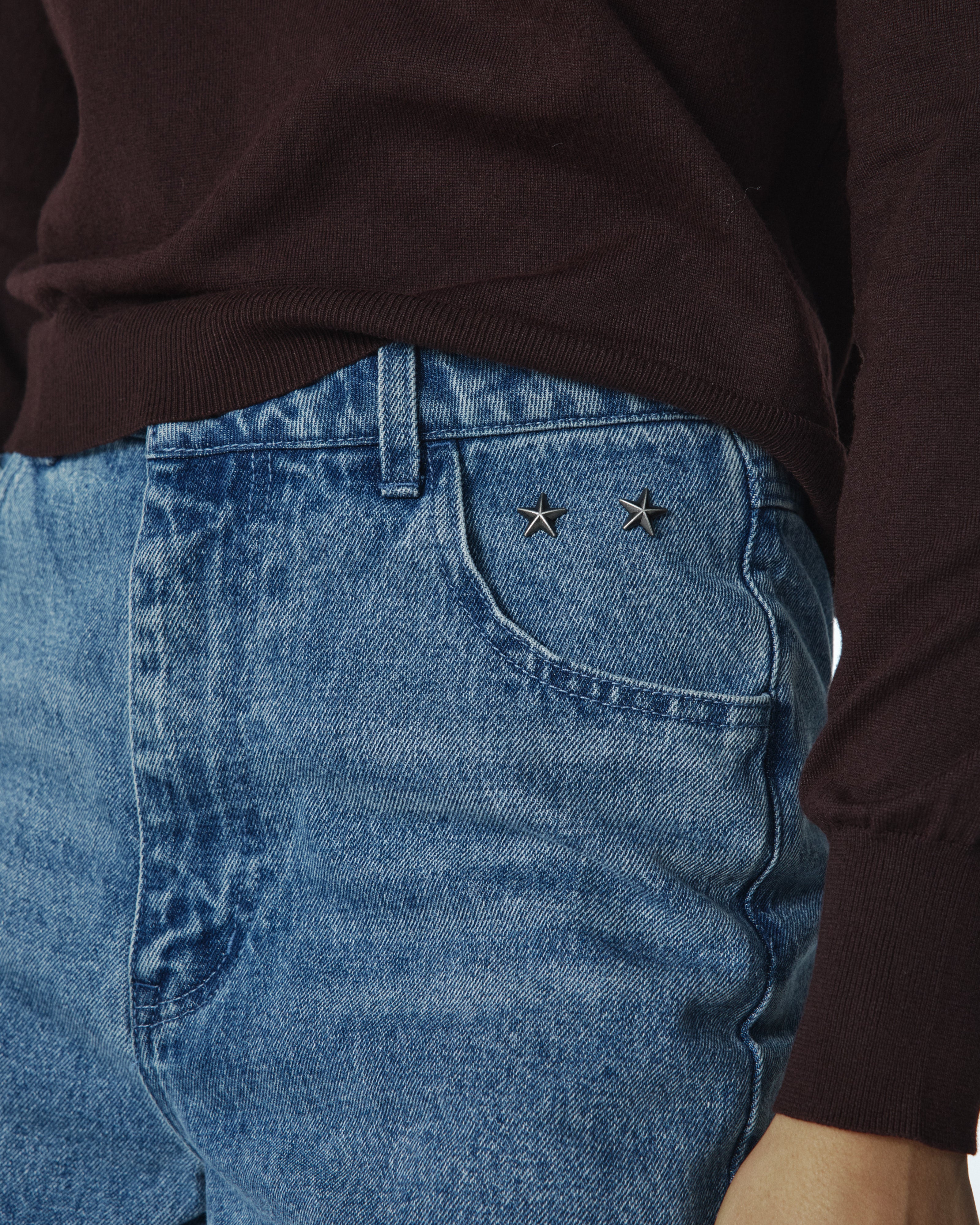 B. STAR DENIM SHORTS