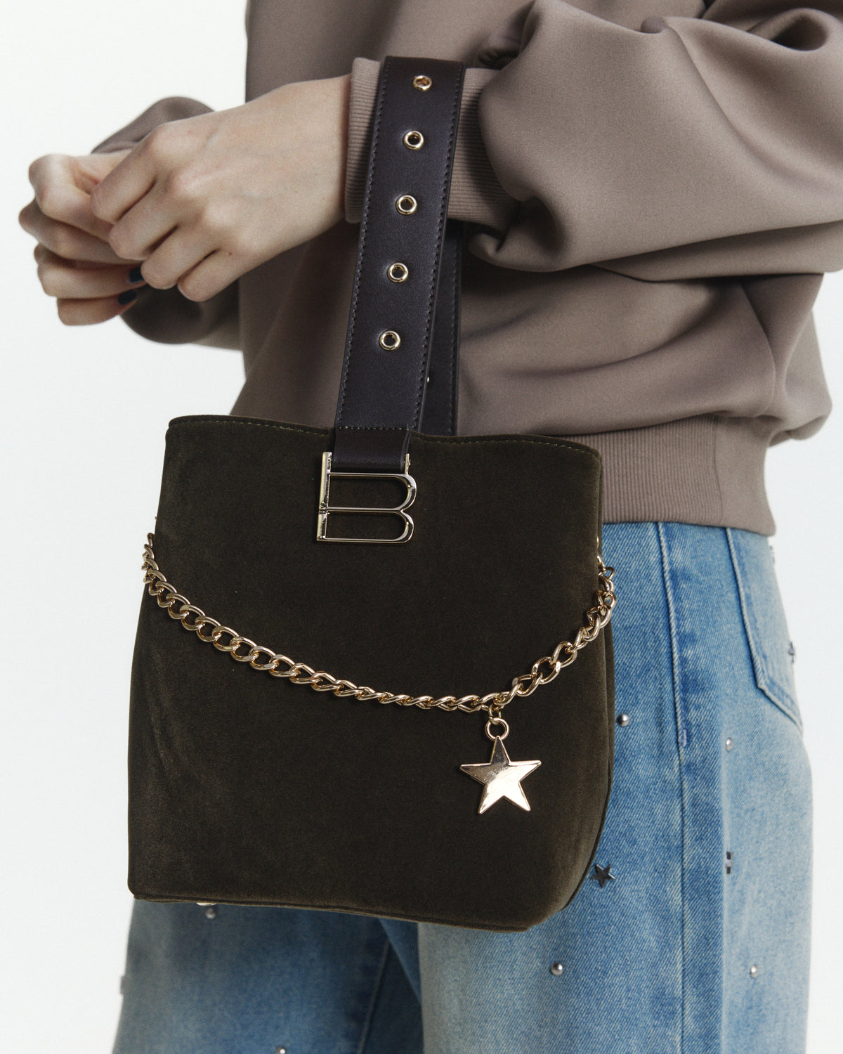 B. STELLA VELOUR BAG