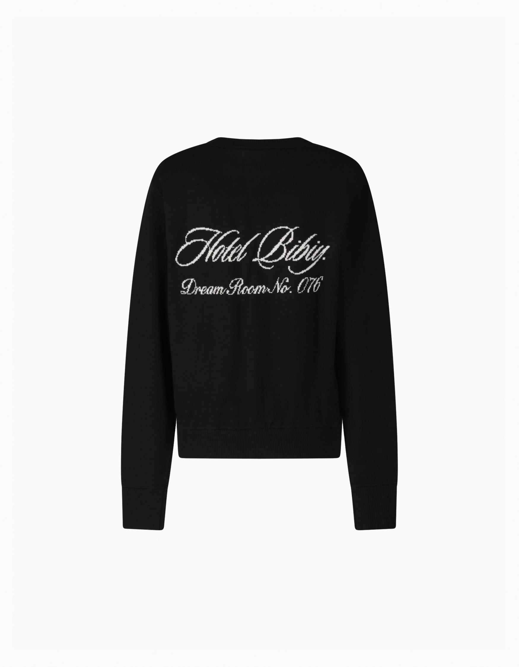 B. ROOM 076 KNIT