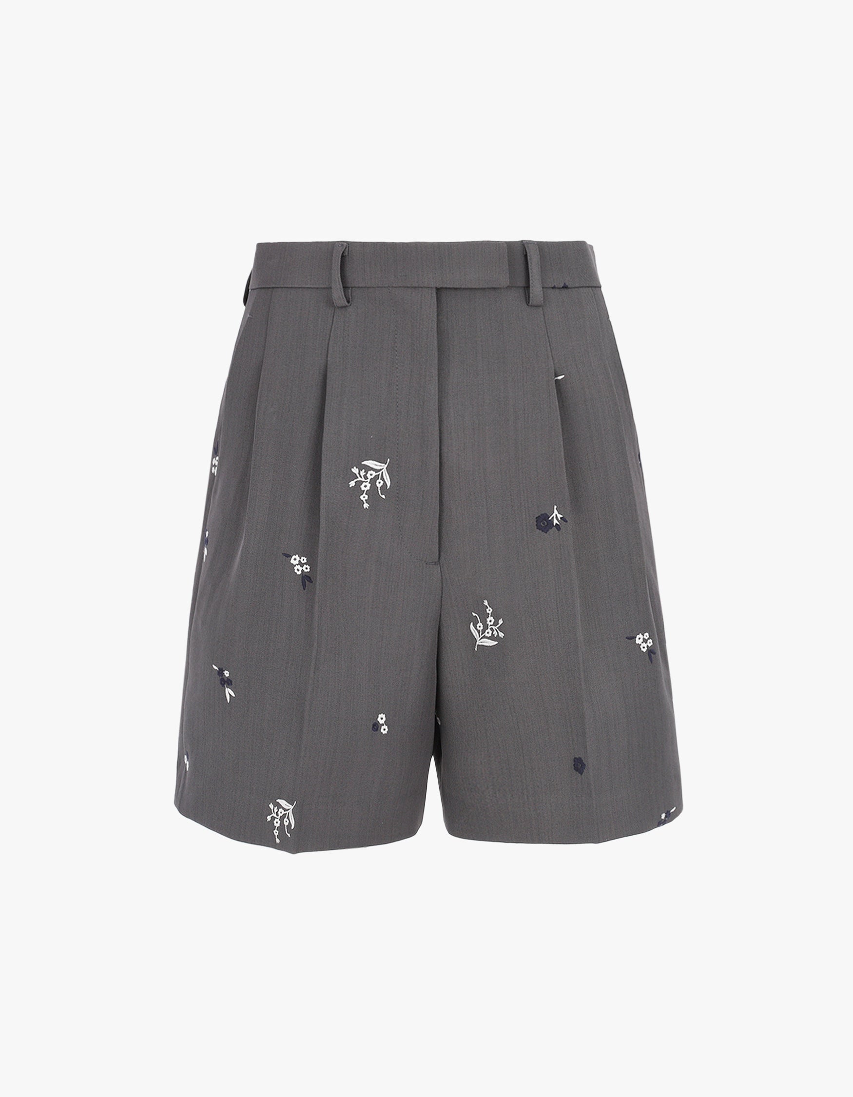 B. GARDEN SHORT PANTS