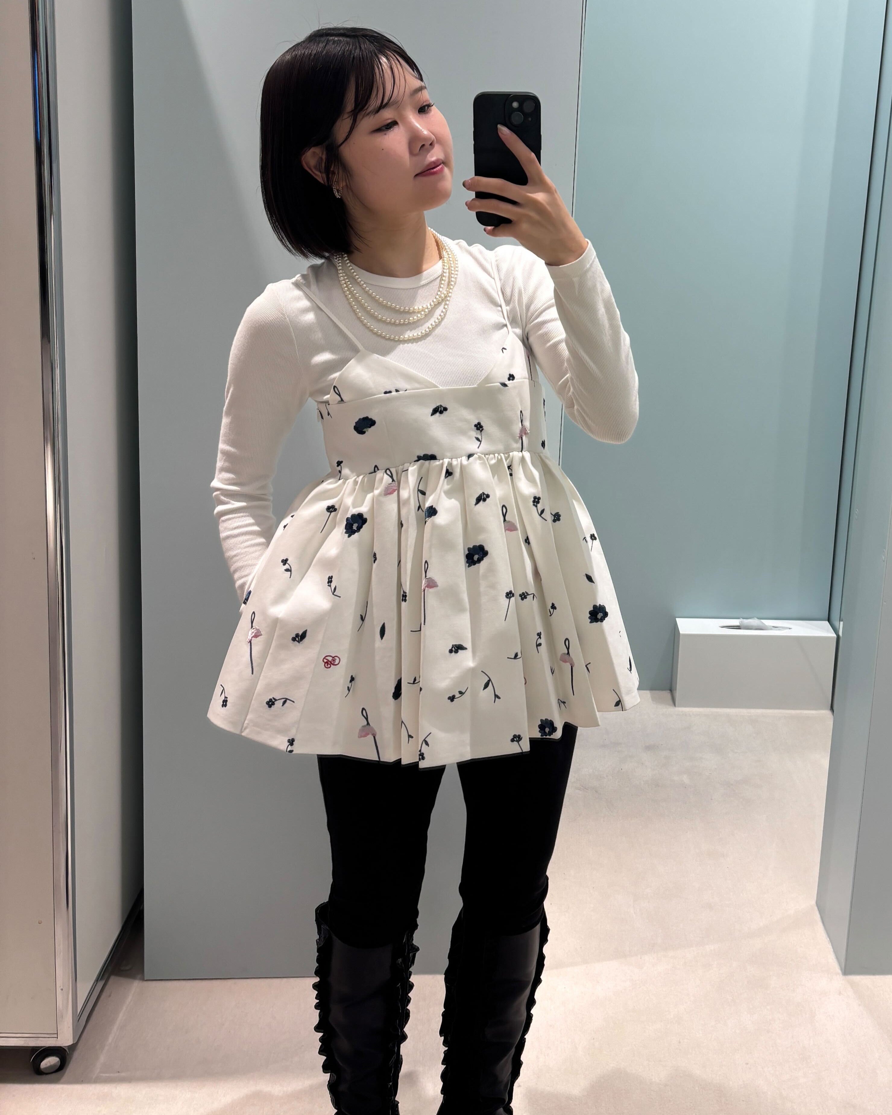 B. BLOOMY BUSTIER/159cm/着用サイズF
