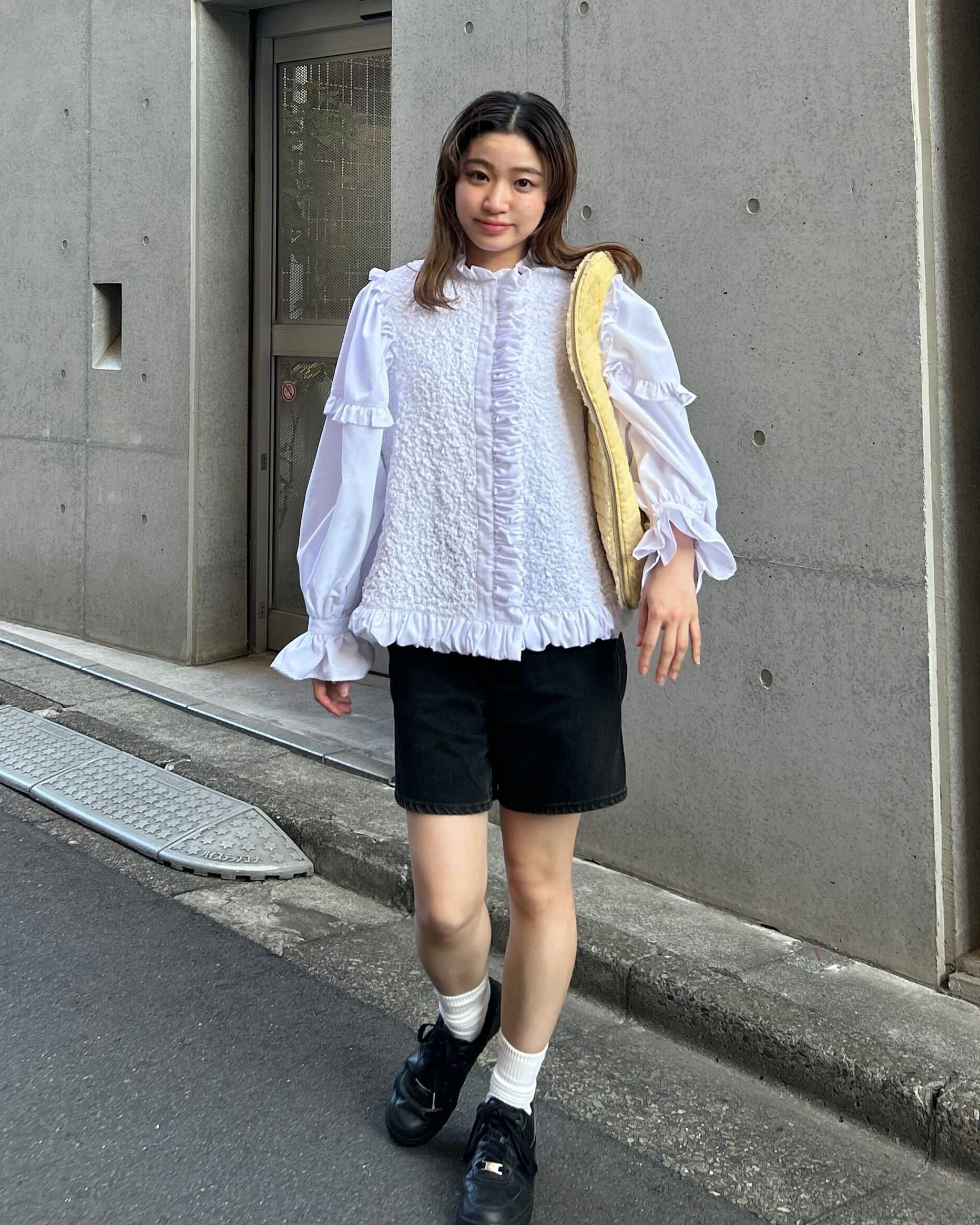 HONEY BEE BLOUSE/154cm/着用サイズF