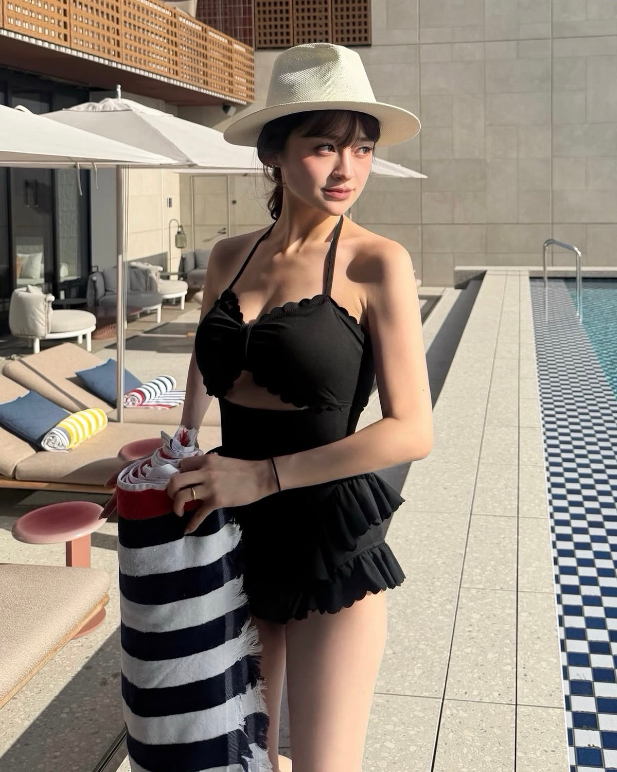 MOXY SWIMSUIT/158cm/着用サイズF