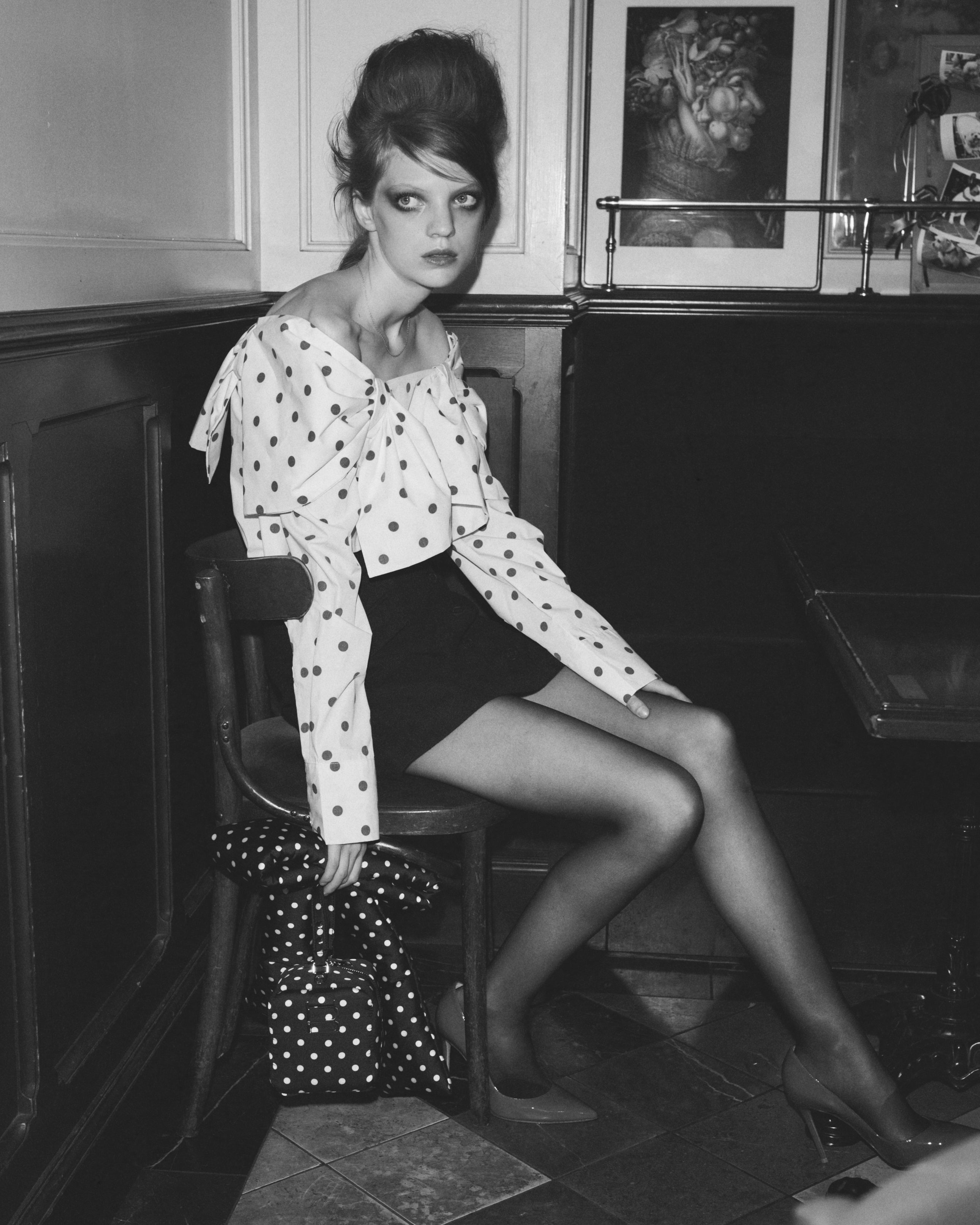 MARGARET TOP