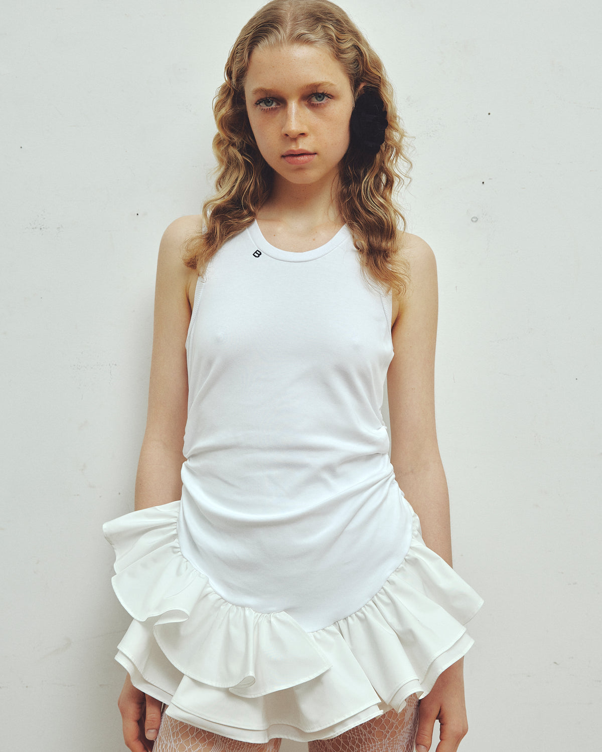 BIBIY. MADE | IRIS RUFFLE TOP WHITE｜Bibiy 
