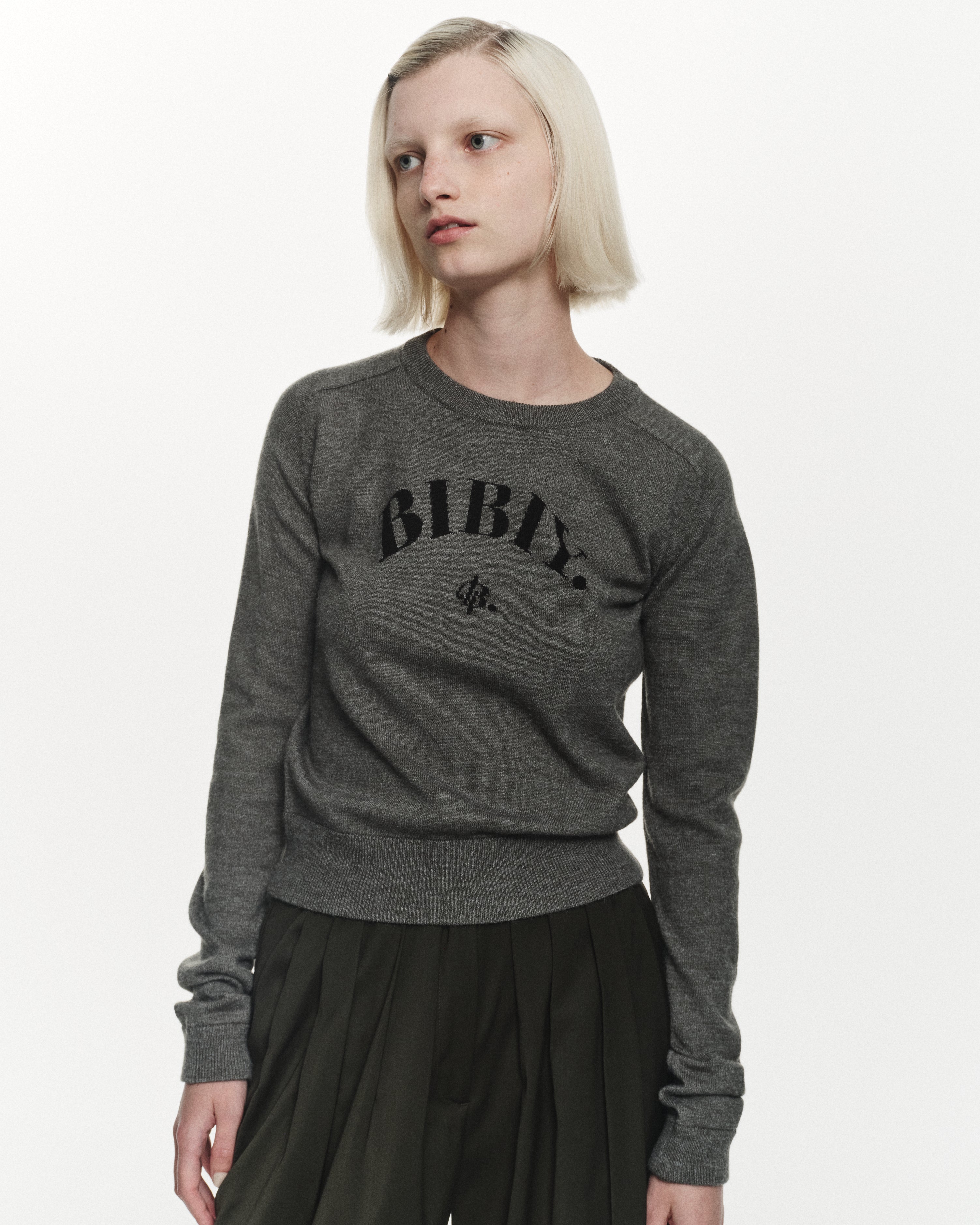 B. MANIA LONG KNIT
