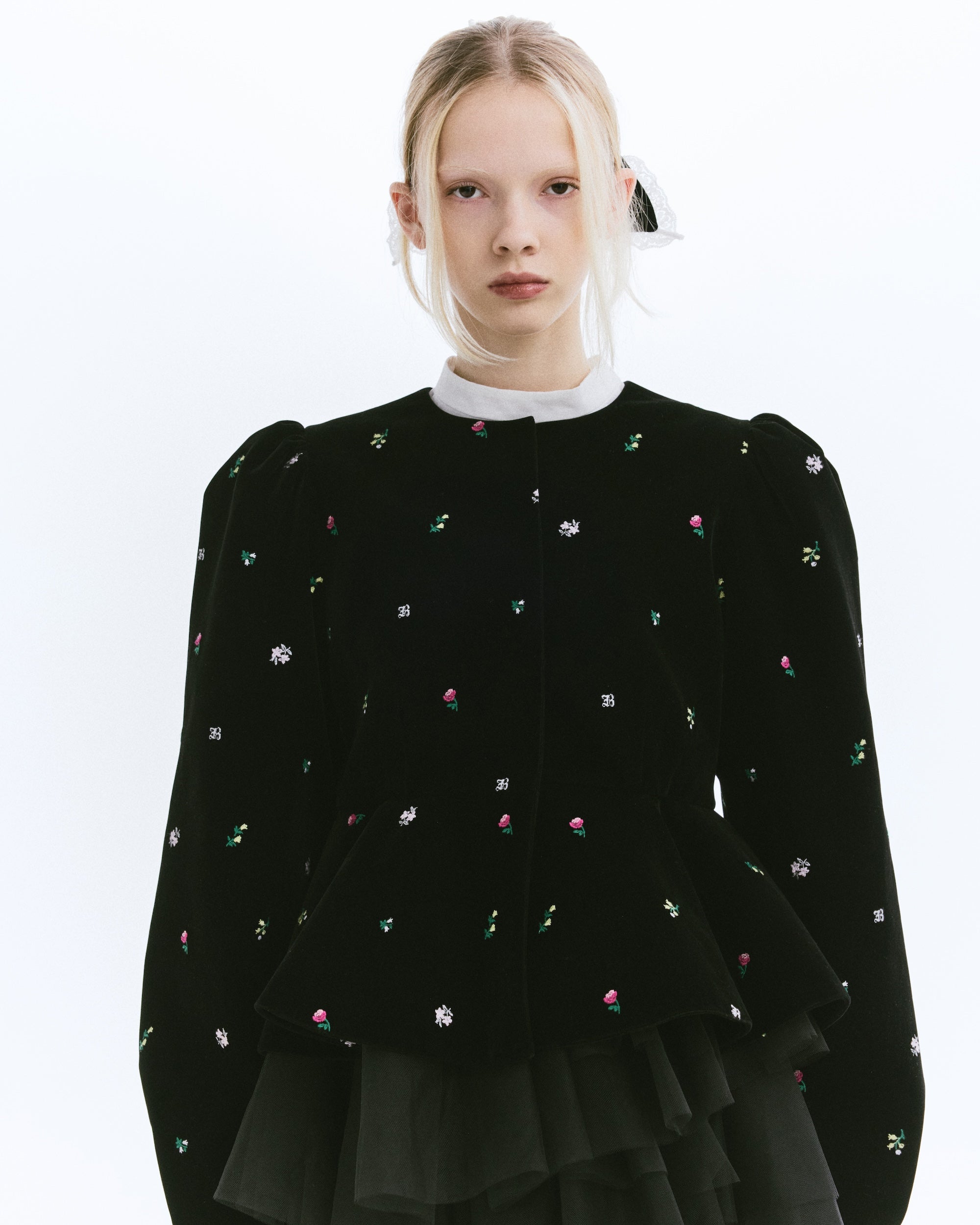 B. STARRY PEPURAMU CARDIGAN