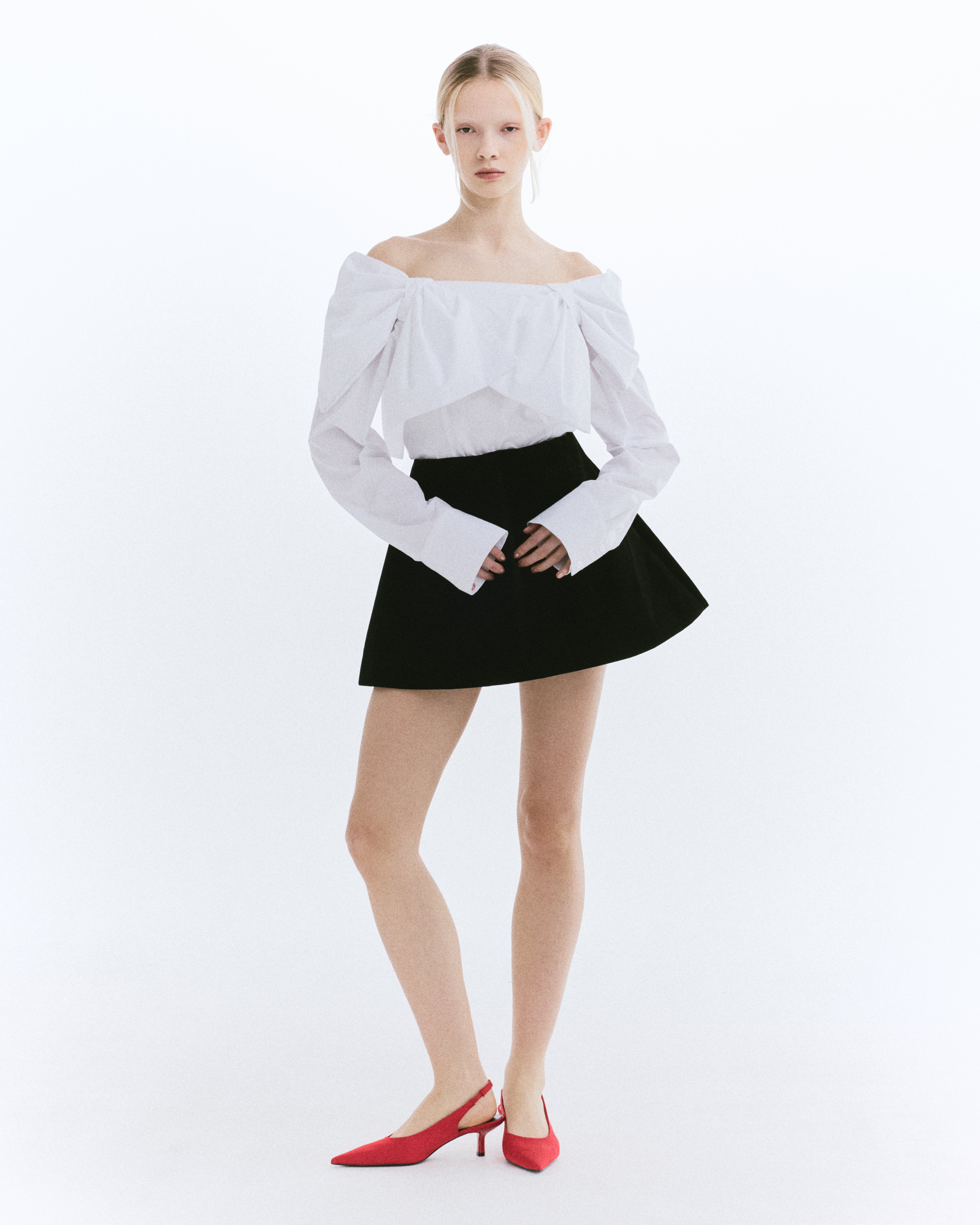 MILA VELOUR SKIRT