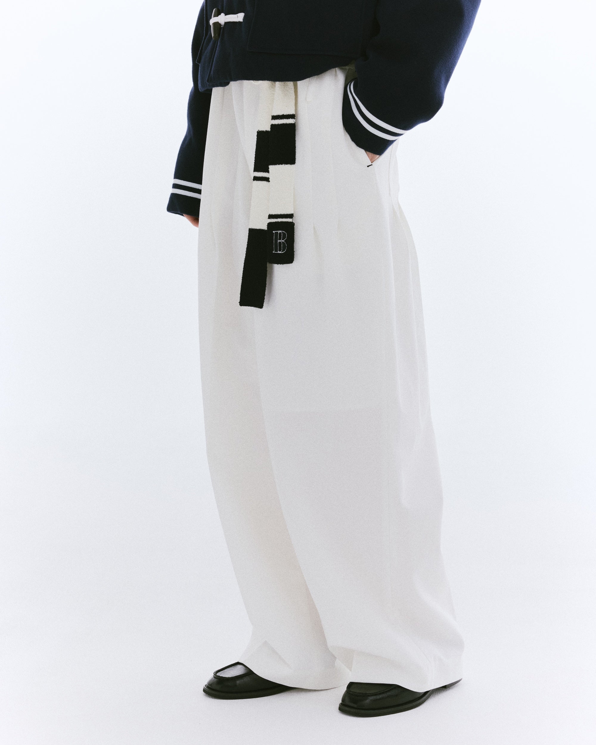 パンツ Bibiy|VIVIANA PANTS BIBIY. MADE | VIVIANA PANTS WHITE｜Bibiy.