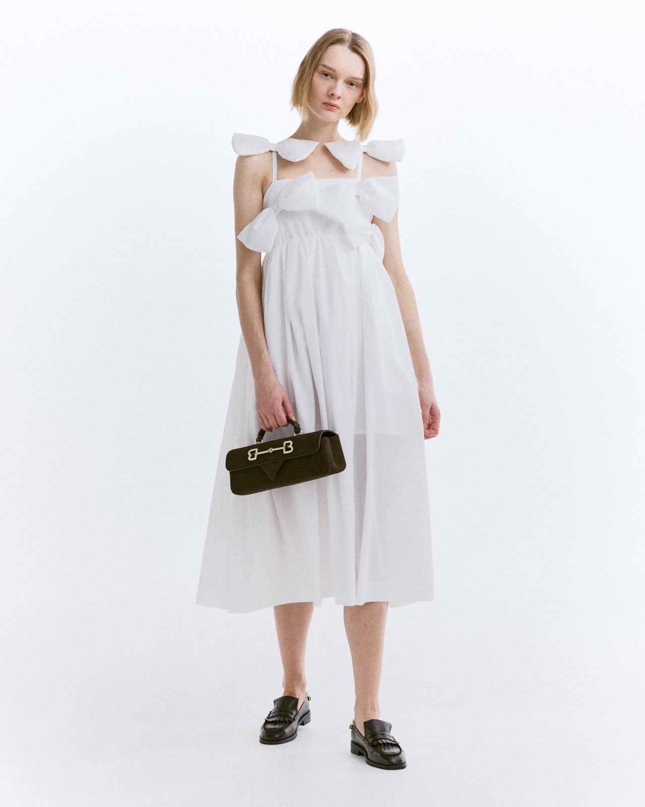 Bibiy MONIQUE RIBBON DRESS WHITE ビビィ BIBIY. MADE | MONIQUE RIBBON DRESS WHITE｜Bibiy.