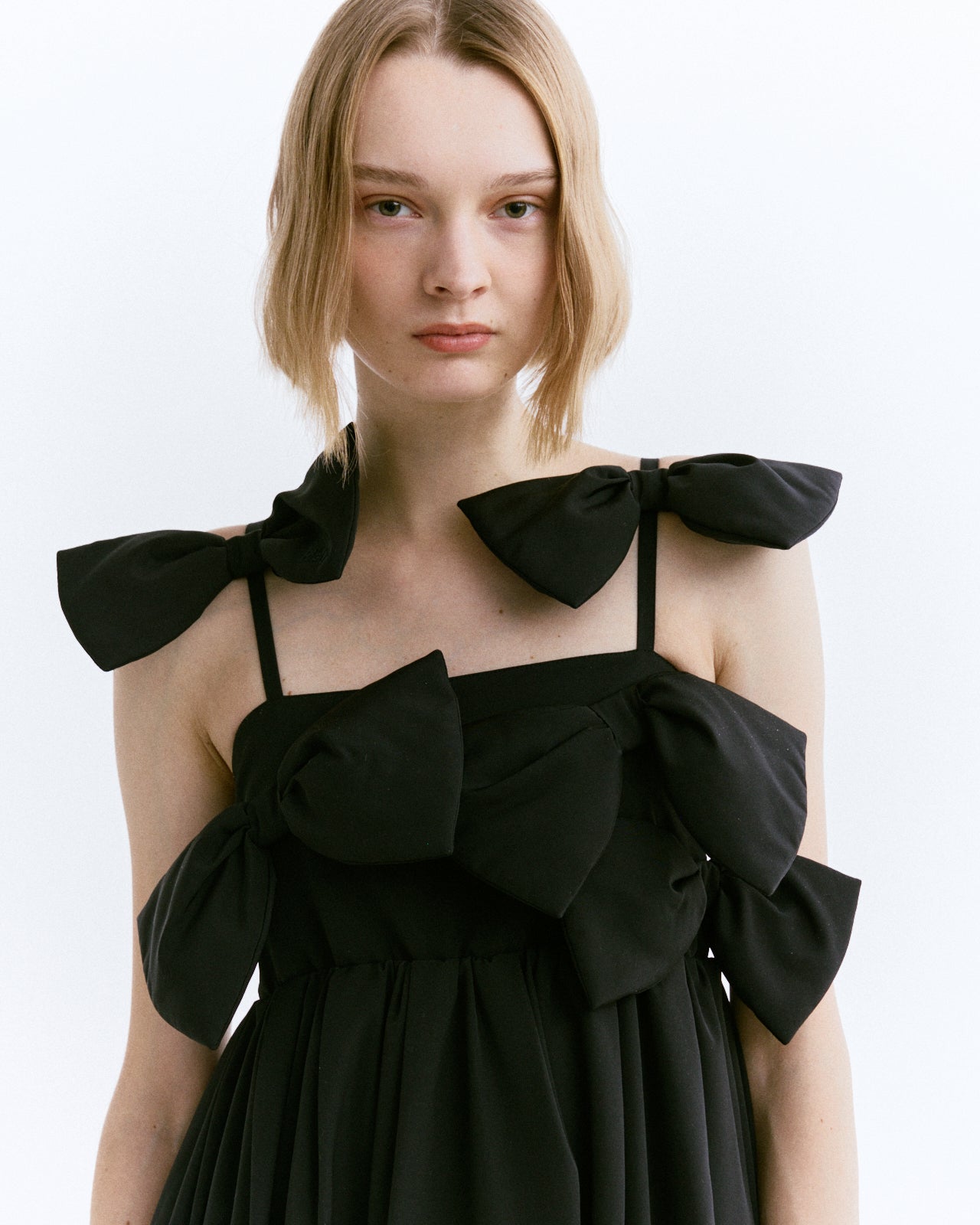 BIBIY. MADE | MONIQUE RIBBON DRESS BLACK｜Bibiy.