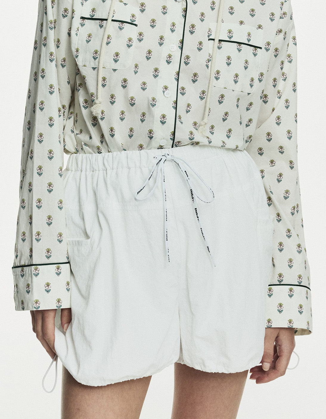 NELLY WINDBREAKER SHORTS