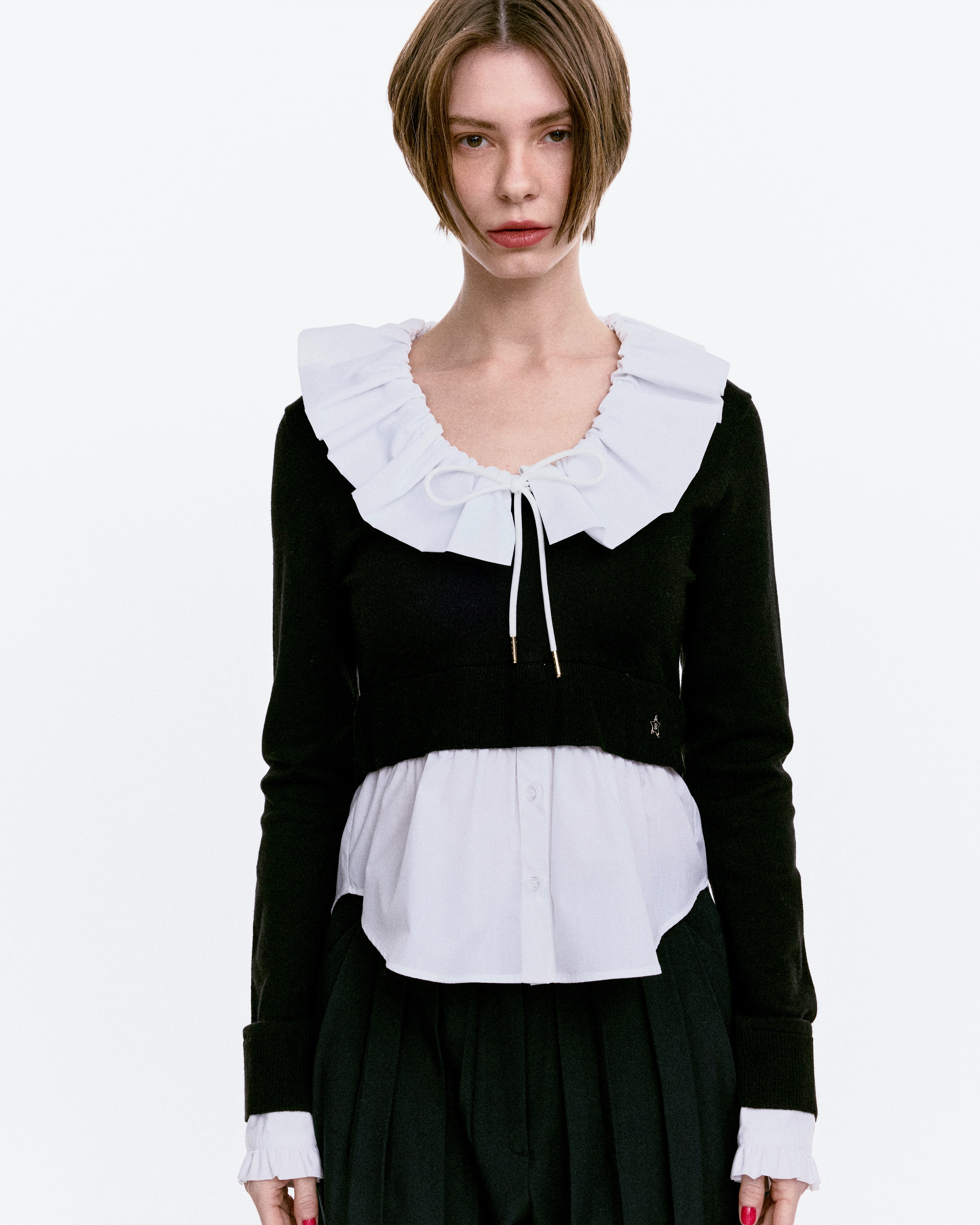 bibiy フリルトップス BIBIY. MADE | DOMINIQUE KNIT BLACK｜Bibiy.