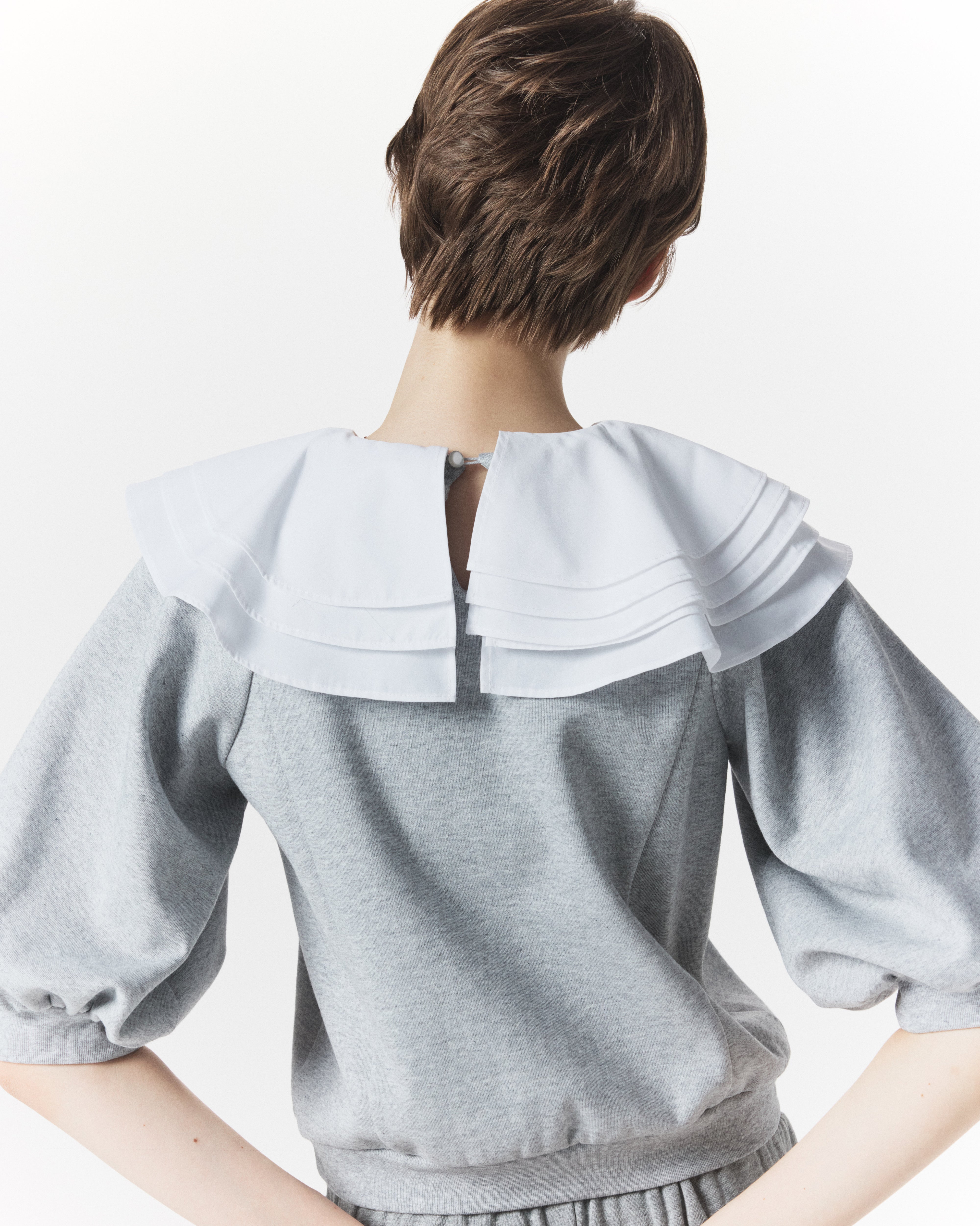 BIBIY. MADE | PEONY COLLAT TOP GRAY｜Bibiy.