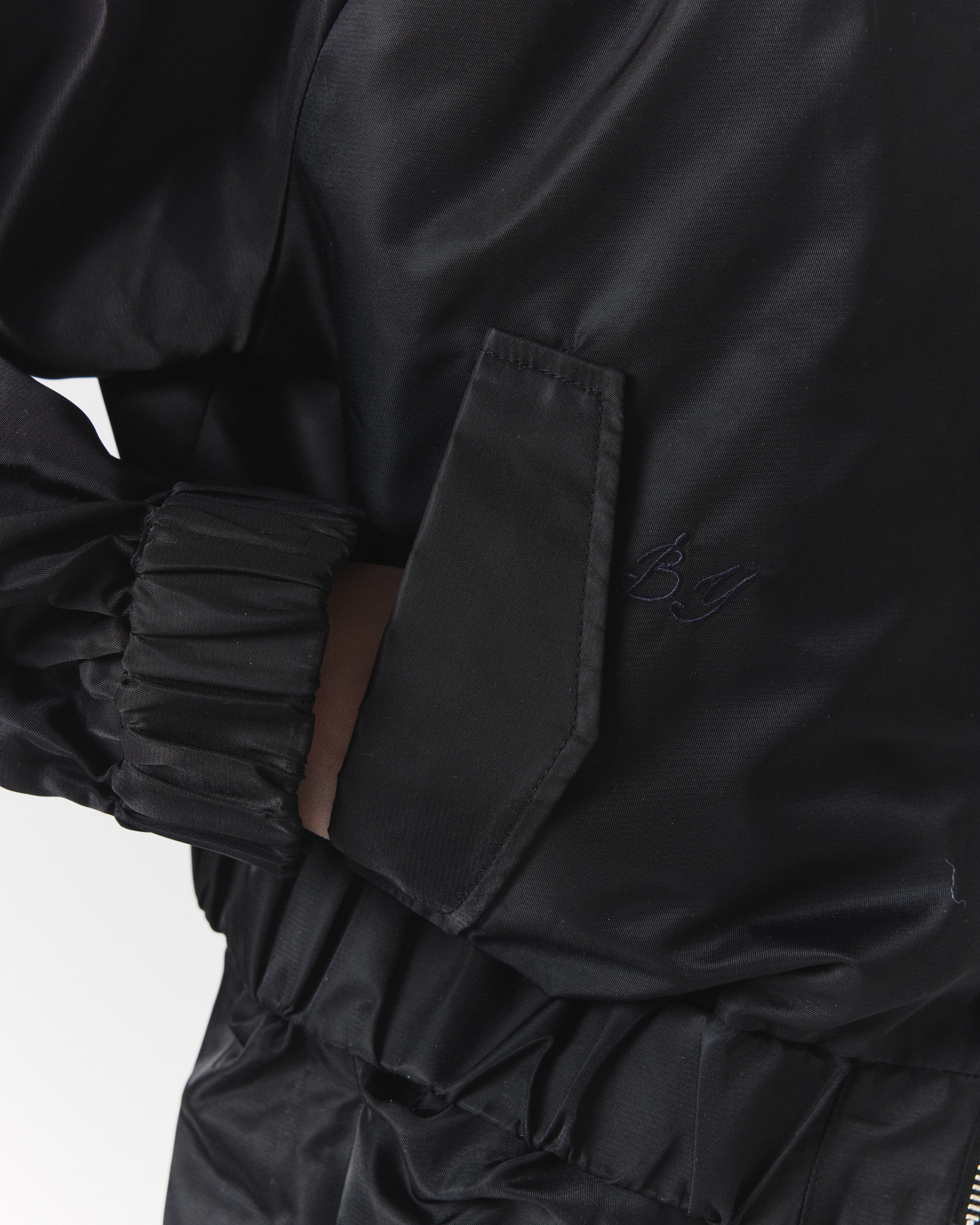 BIBIY. MADE | BY. BOMBER JACKET BLACK｜Bibiy.