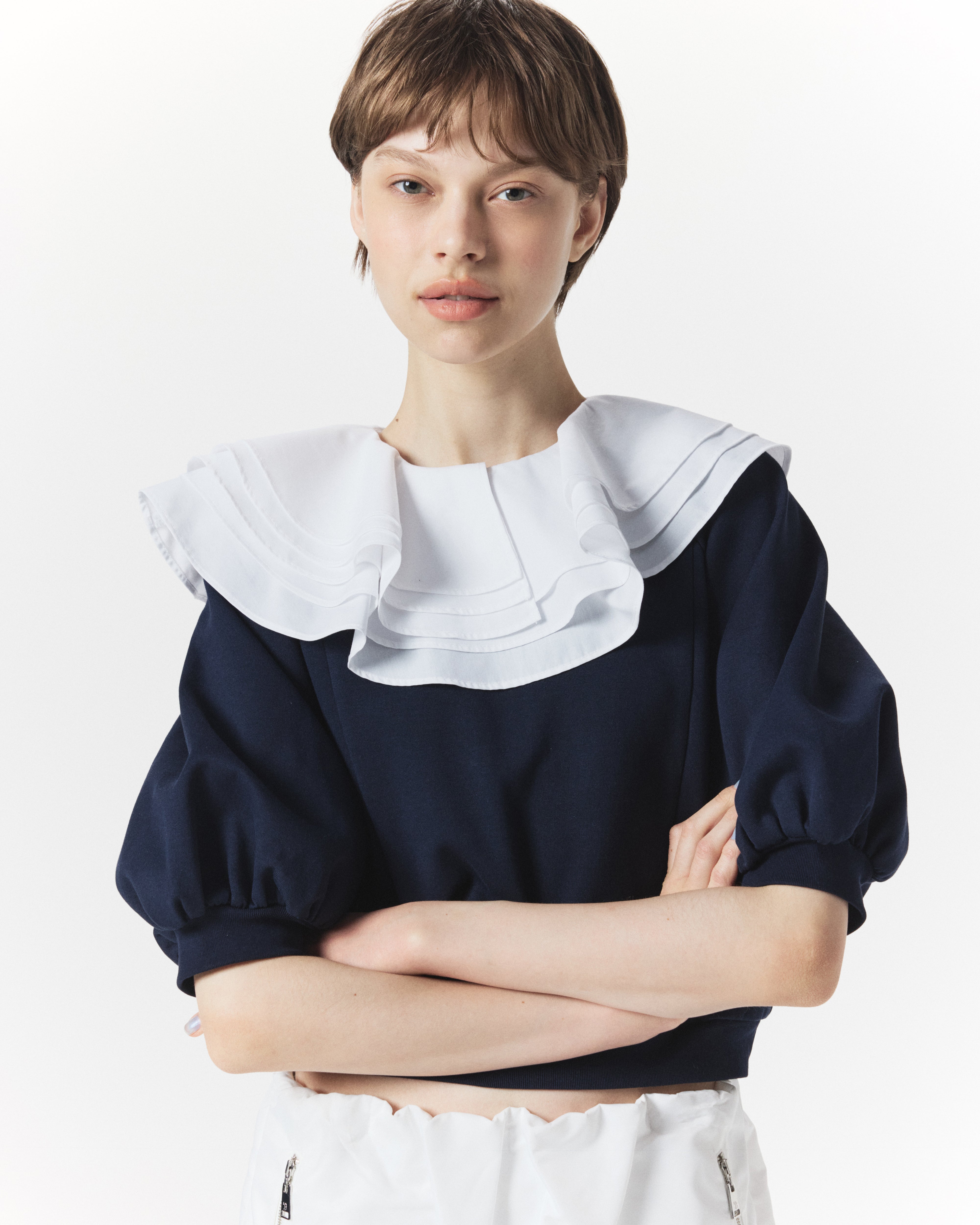 BIBIY. MADE | PEONY COLLAT TOP NAVY｜Bibiy.