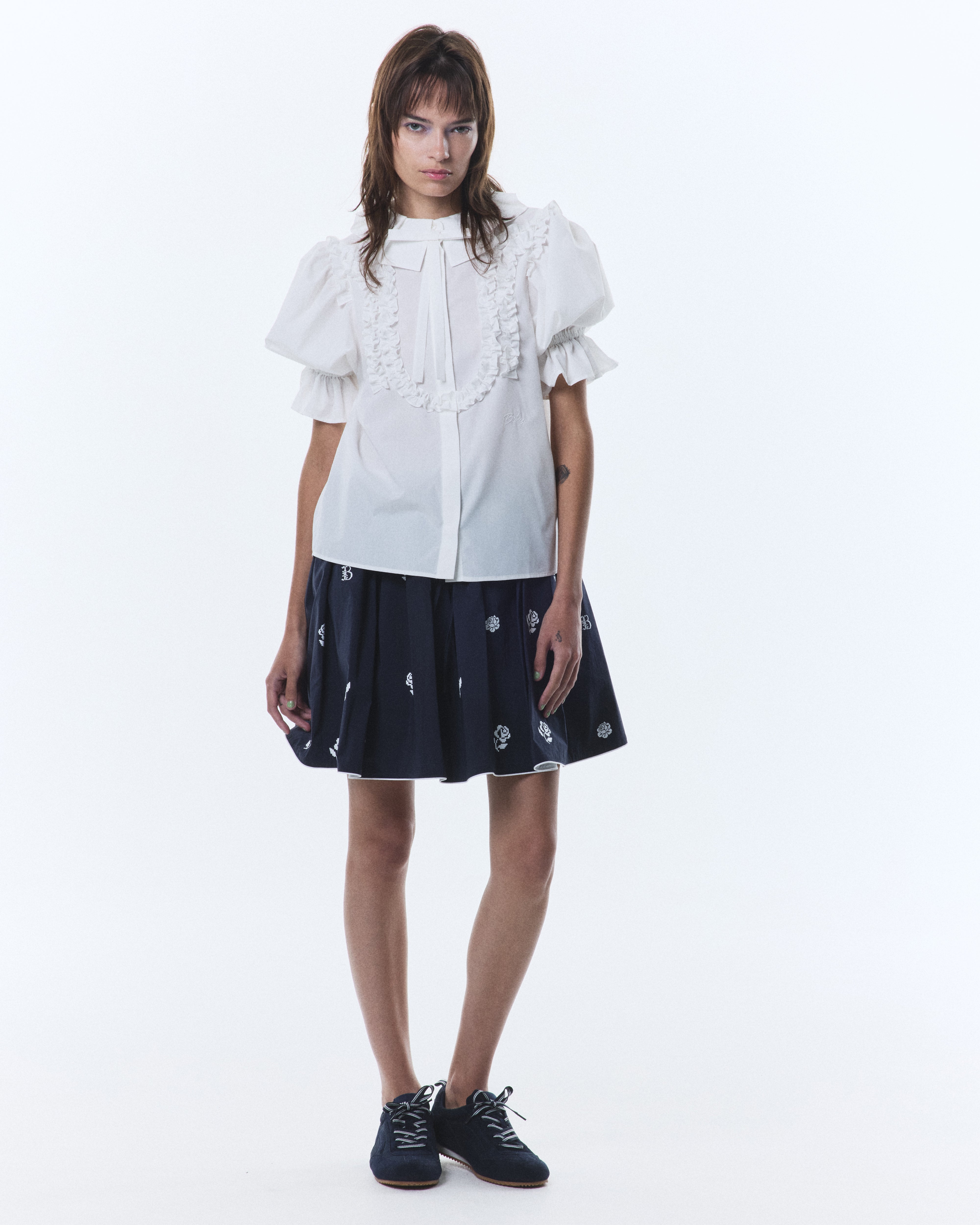 BIBIY. MADE | REBECCA FRILL BLOUSE WHITE｜Bibiy.