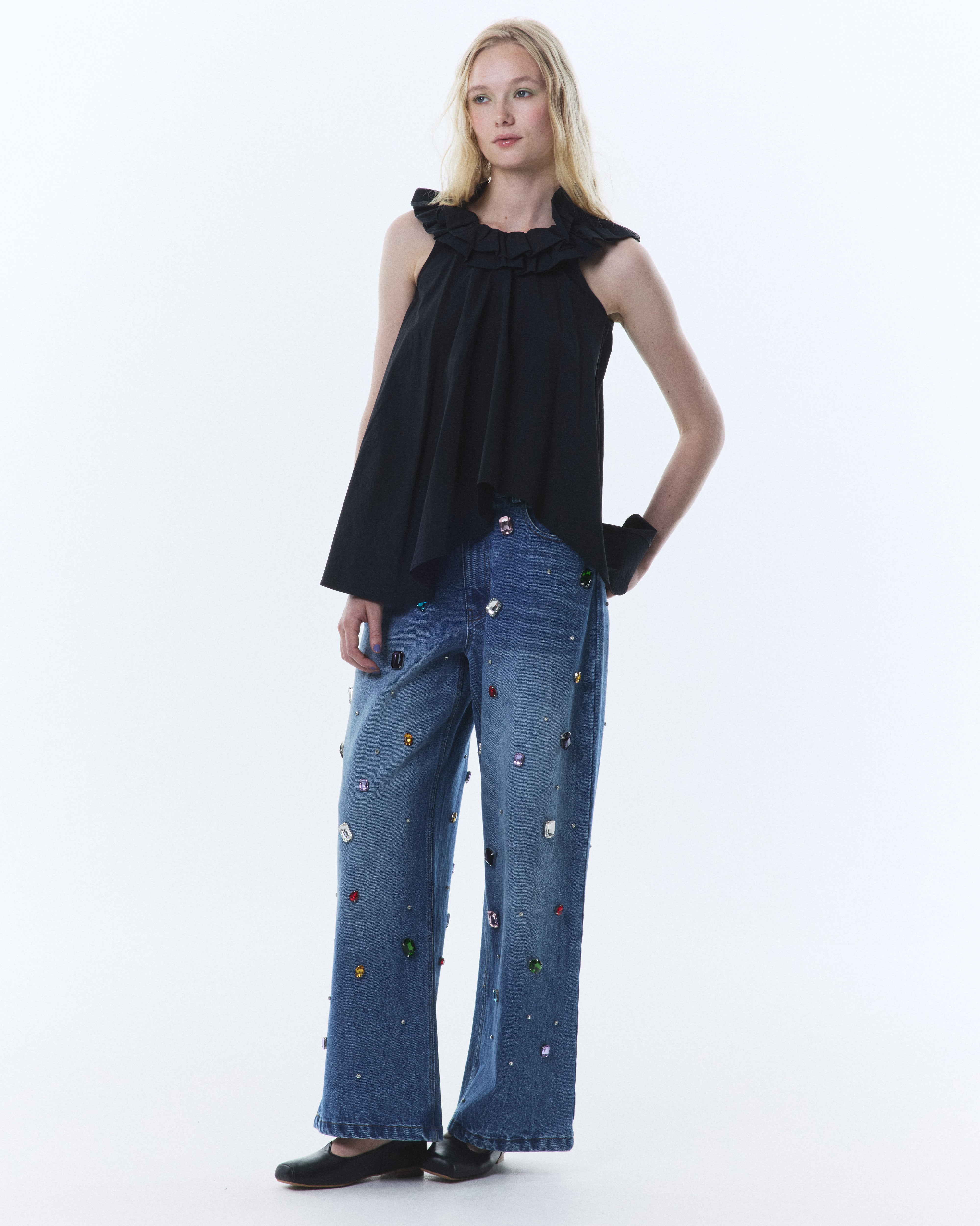 BIBIY. MADE | PATTY RUFFLE TOP BLACK｜Bibiy.