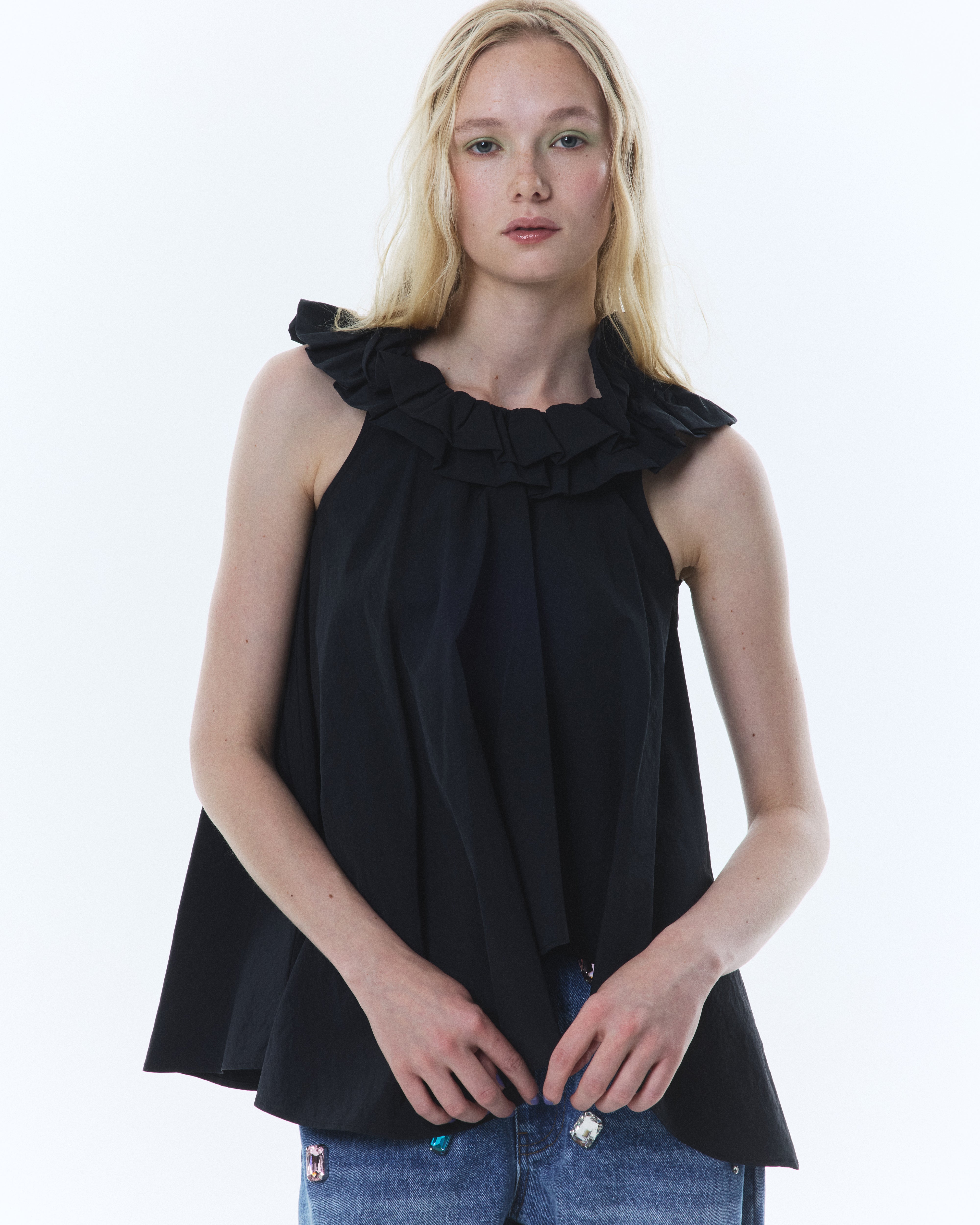 Bibiy. ブラック フリルトップス BIBIY. MADE | PATTY RUFFLE TOP BLACK｜Bibiy.