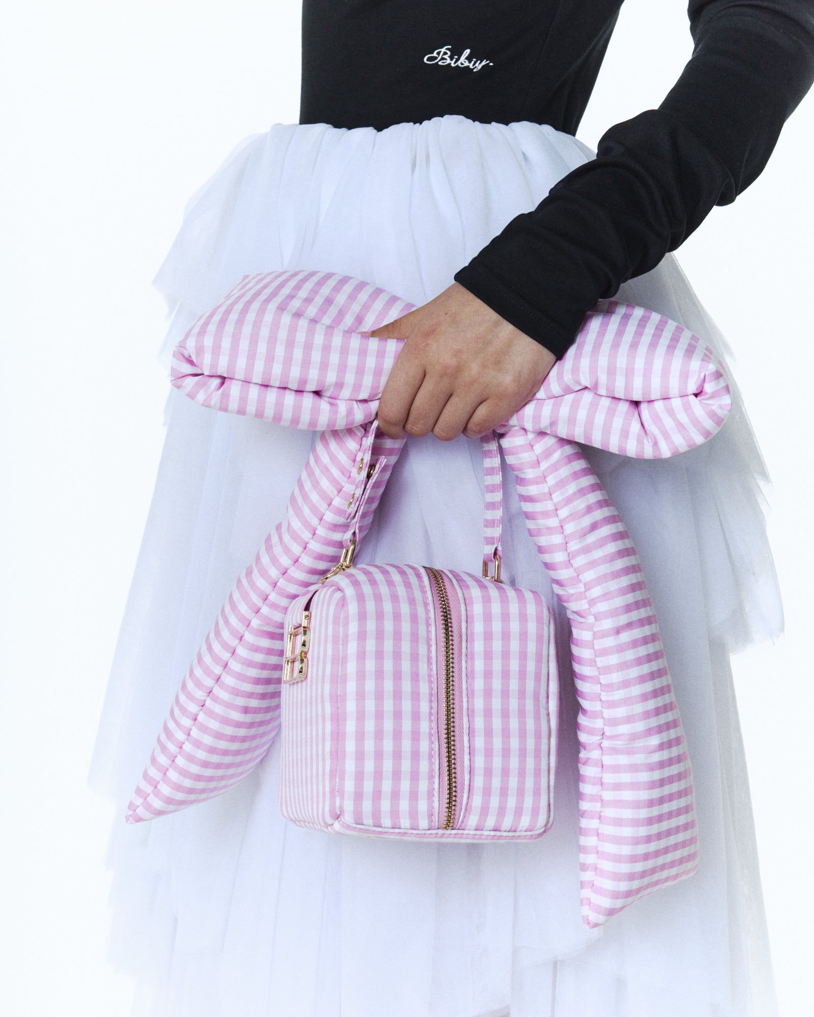 B. RIBBON BOX BAG