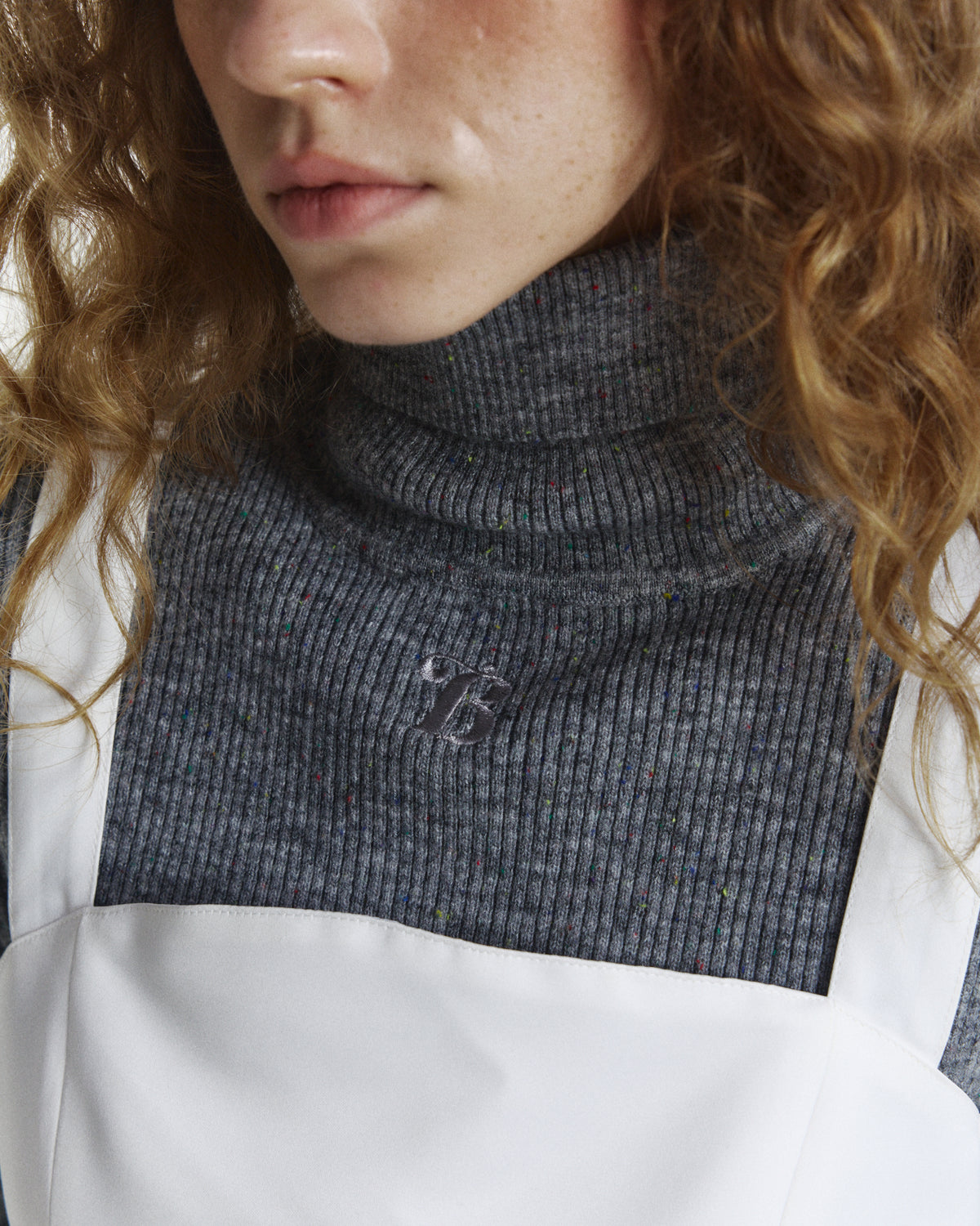 B. PIXEL TURTLE KNIT