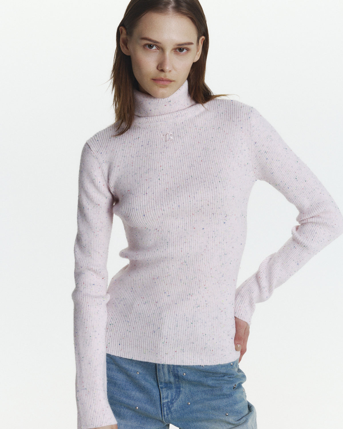 B. PIXEL TURTLE KNIT