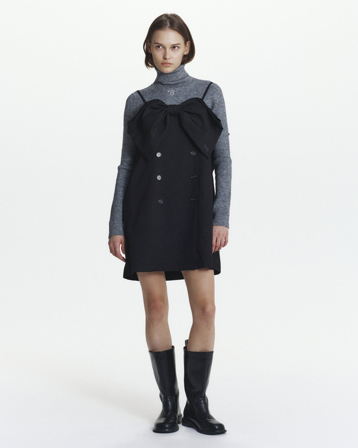 B. PIXEL TURTLE KNIT