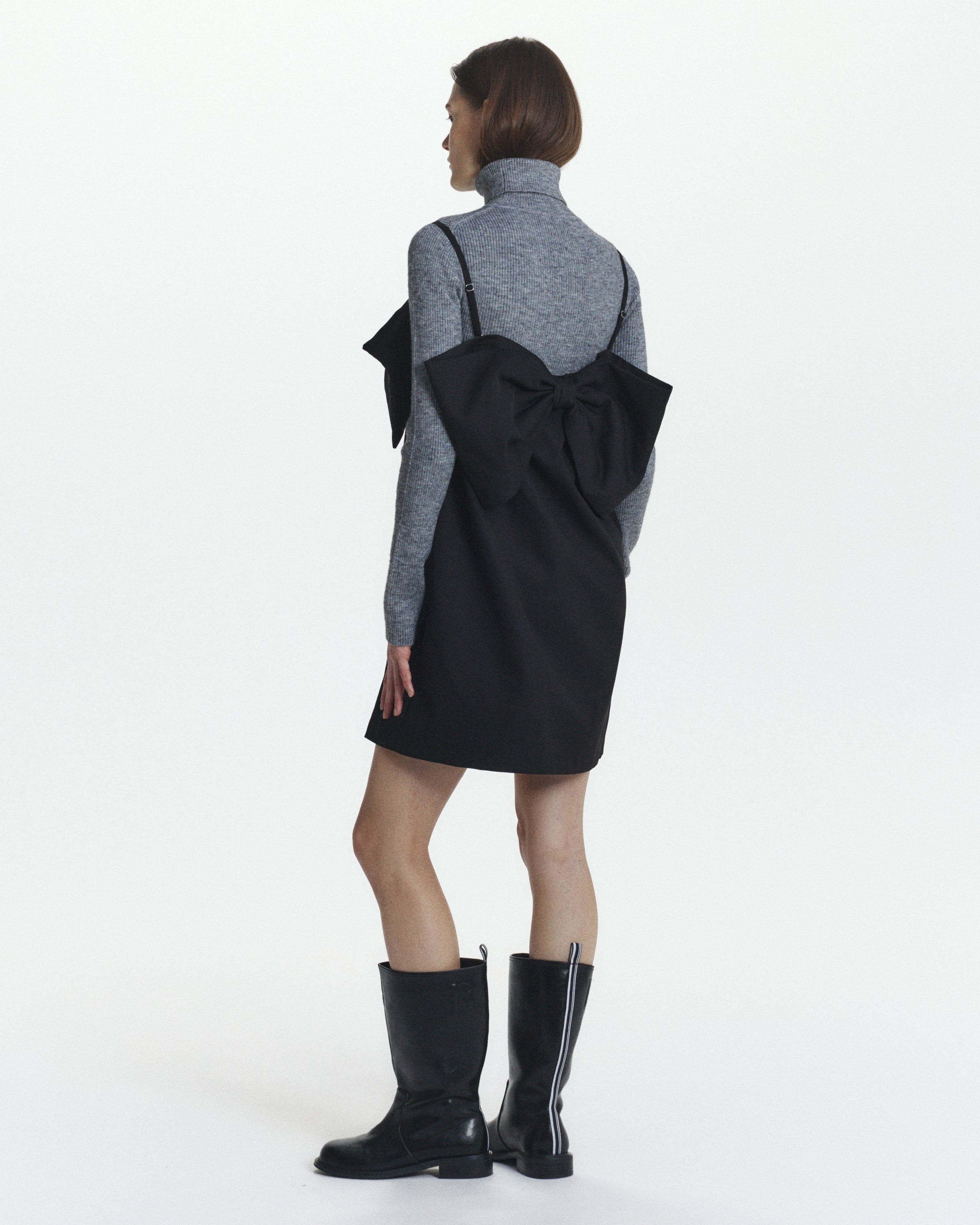 BIBIY. MADE | MONIQUE RIBBON MINI DRESS BLACK｜DRESSES｜Bibiy.