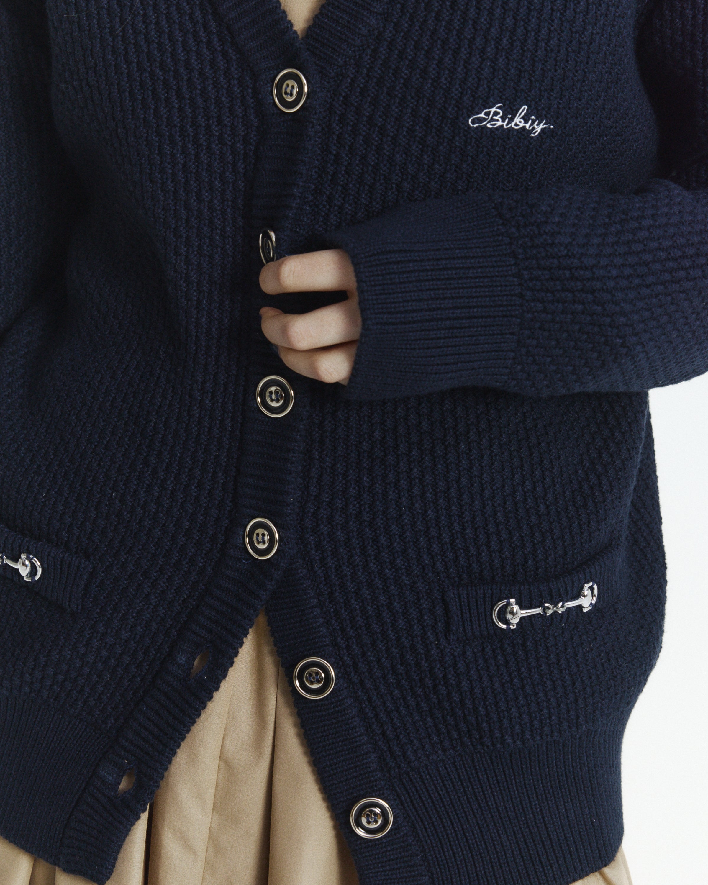 TOPS｜Bibiy.