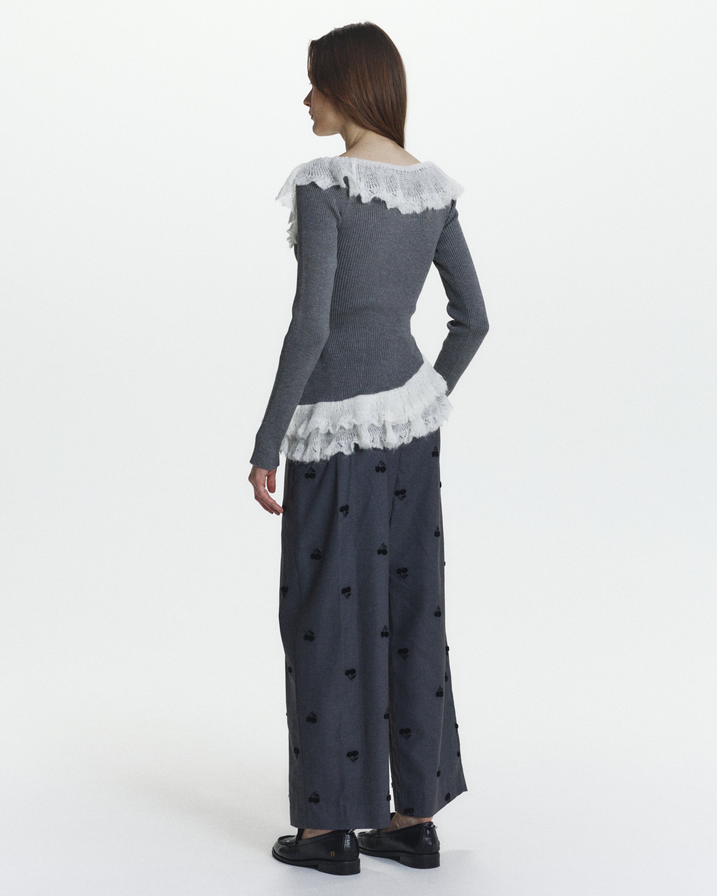BIBIY. MADE | MUSE FRILL KNIT GRAY｜Bibiy.