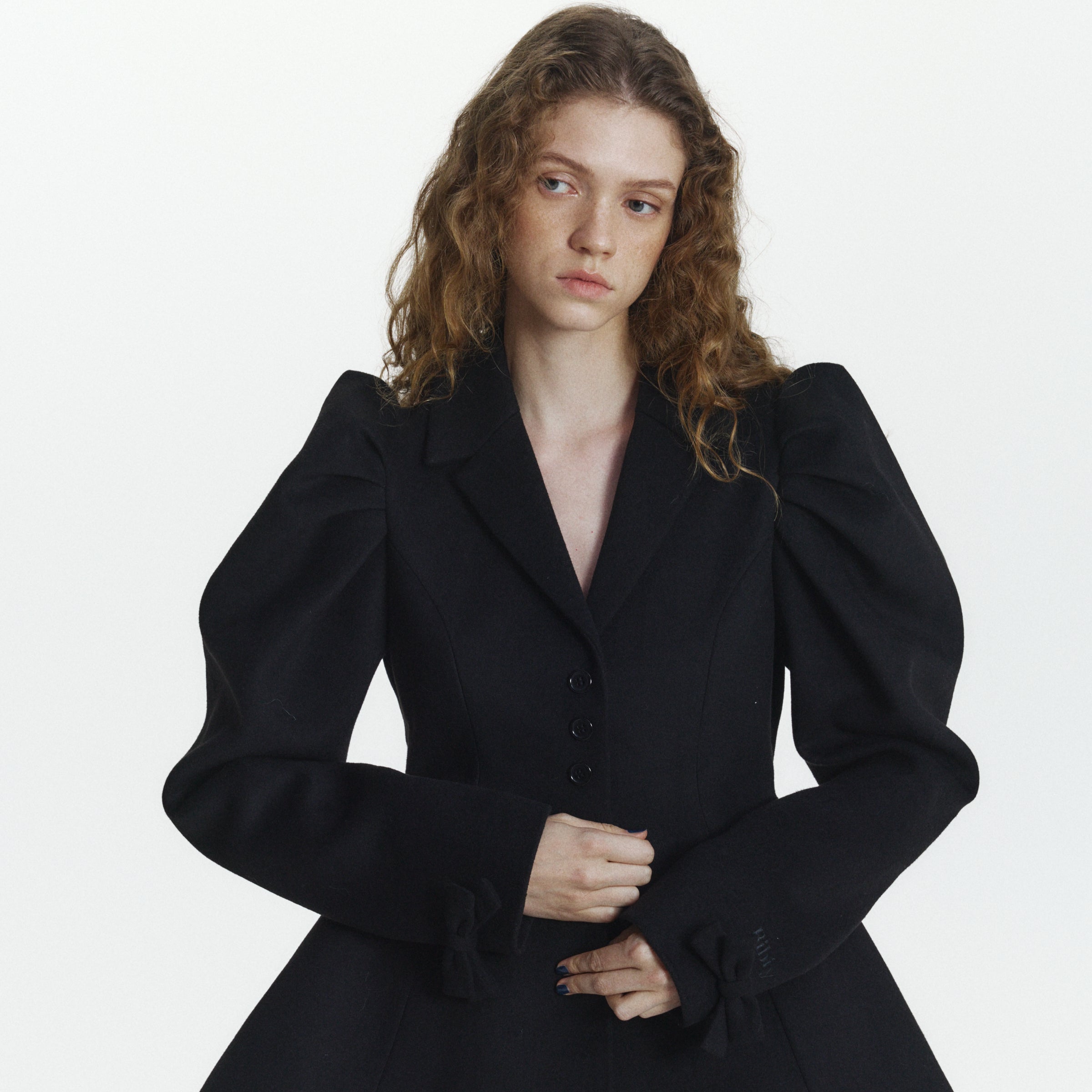 COAT/JACKET｜Bibiy.
