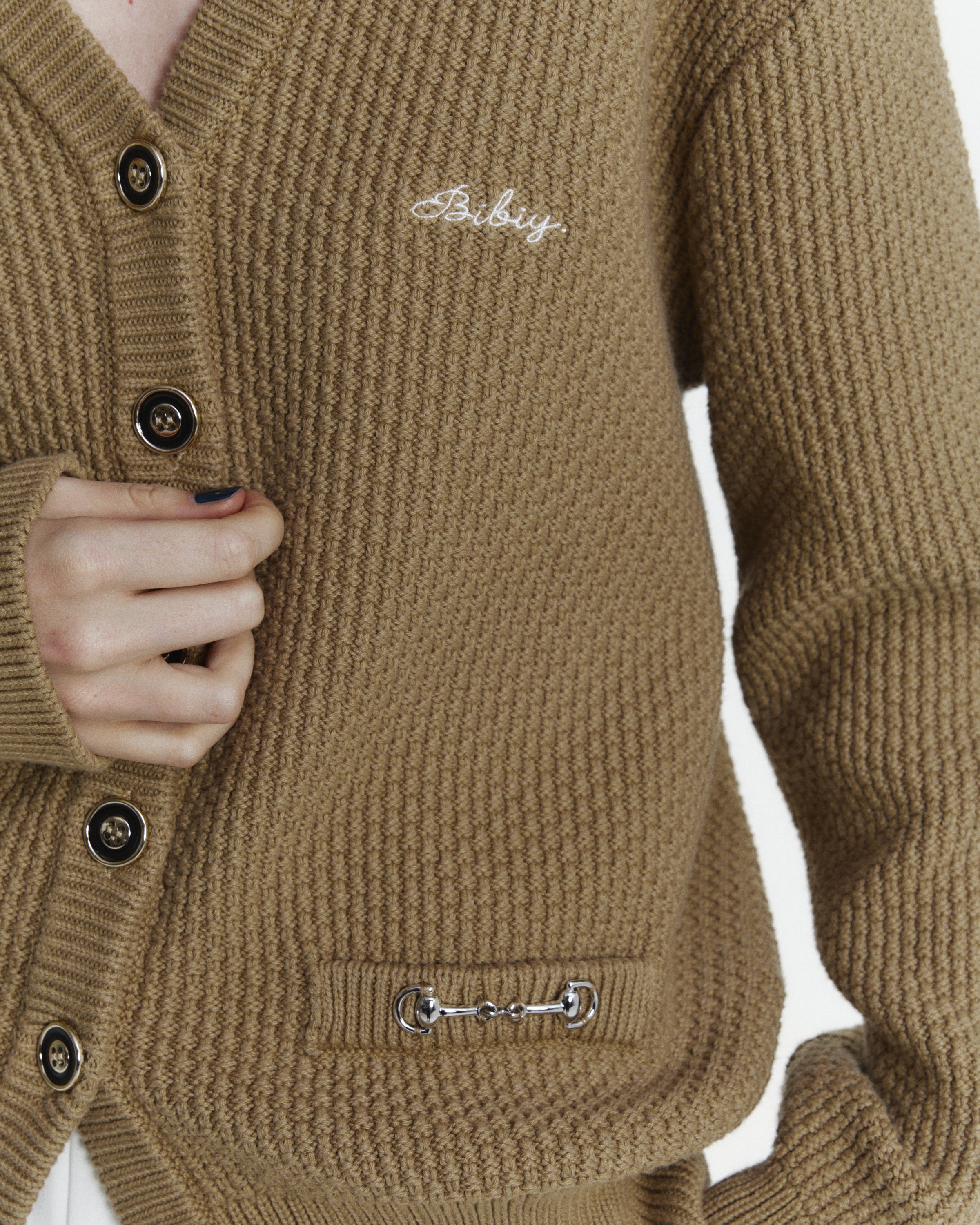 TOPS｜Bibiy.