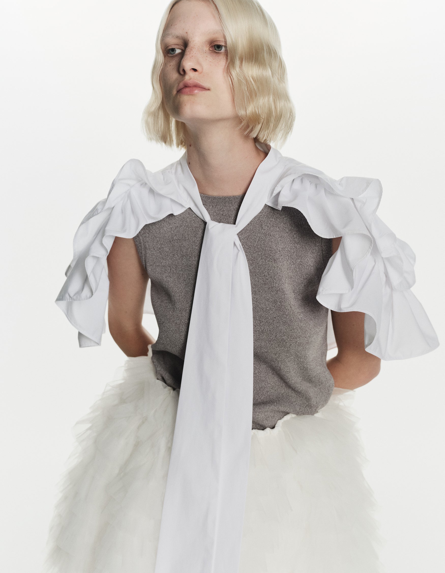 RUE FRILL KNIT