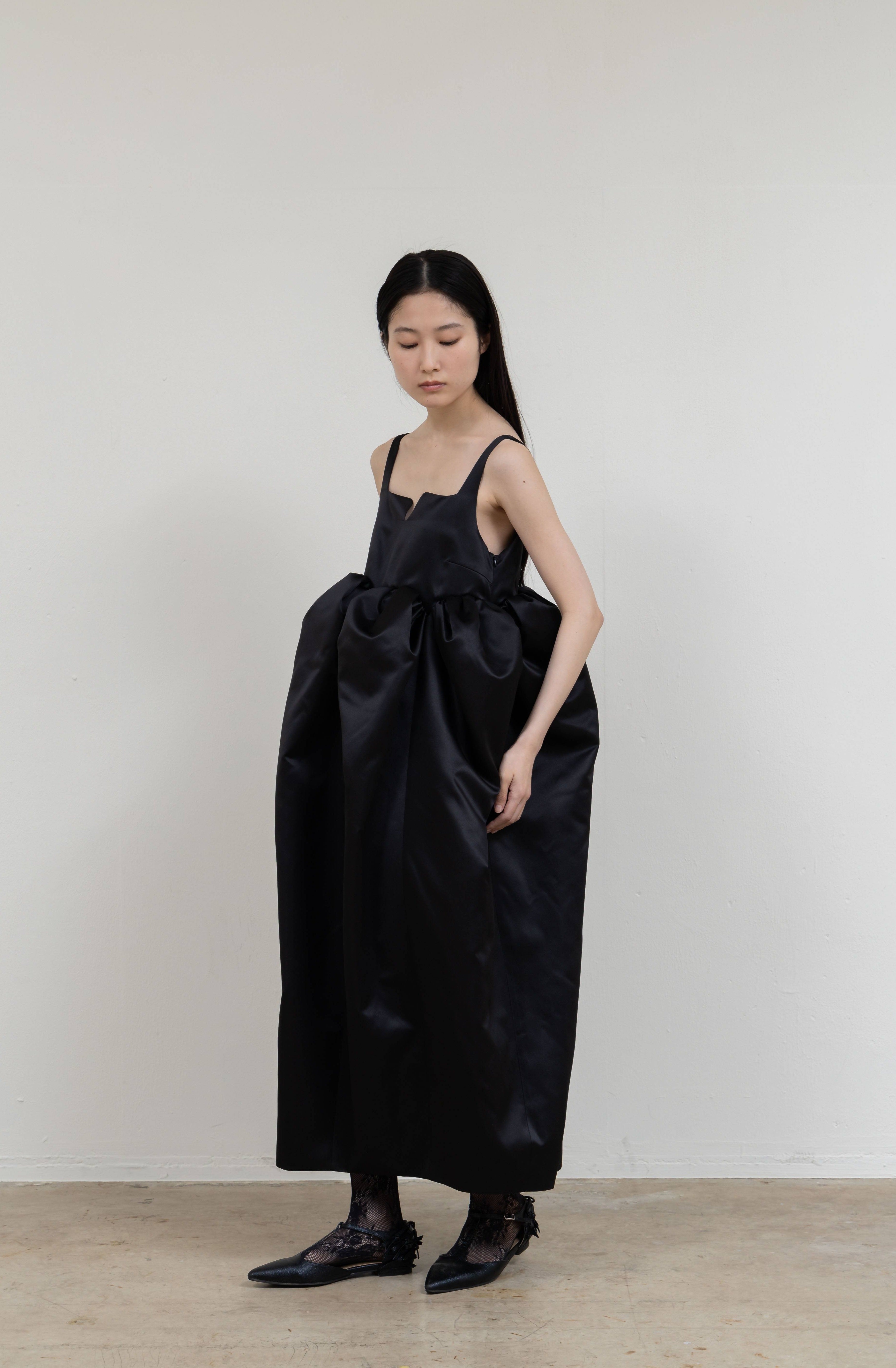 新品 紙タグ Bibiy. BIANCA BLOSSOM TOP BLACK 黒 Bibiy. BIANCA BLOSSOM TOP - メルカリ