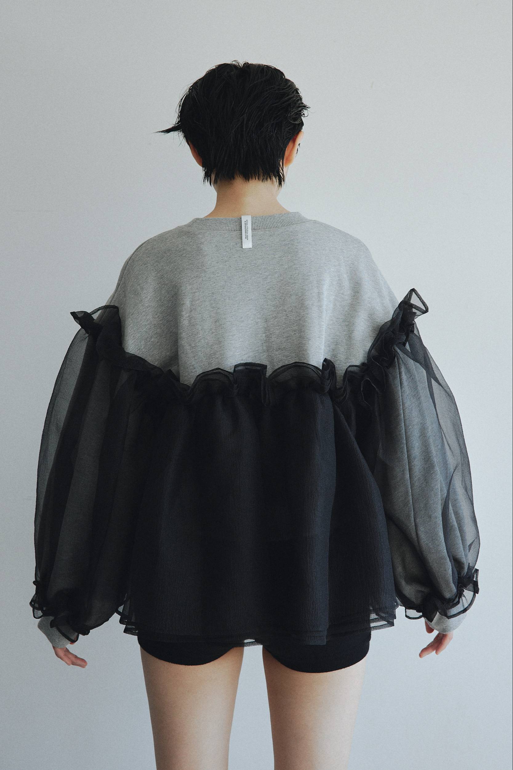 bibiy【完売人気商品】bibiy ANNA PUFF TOP グレー