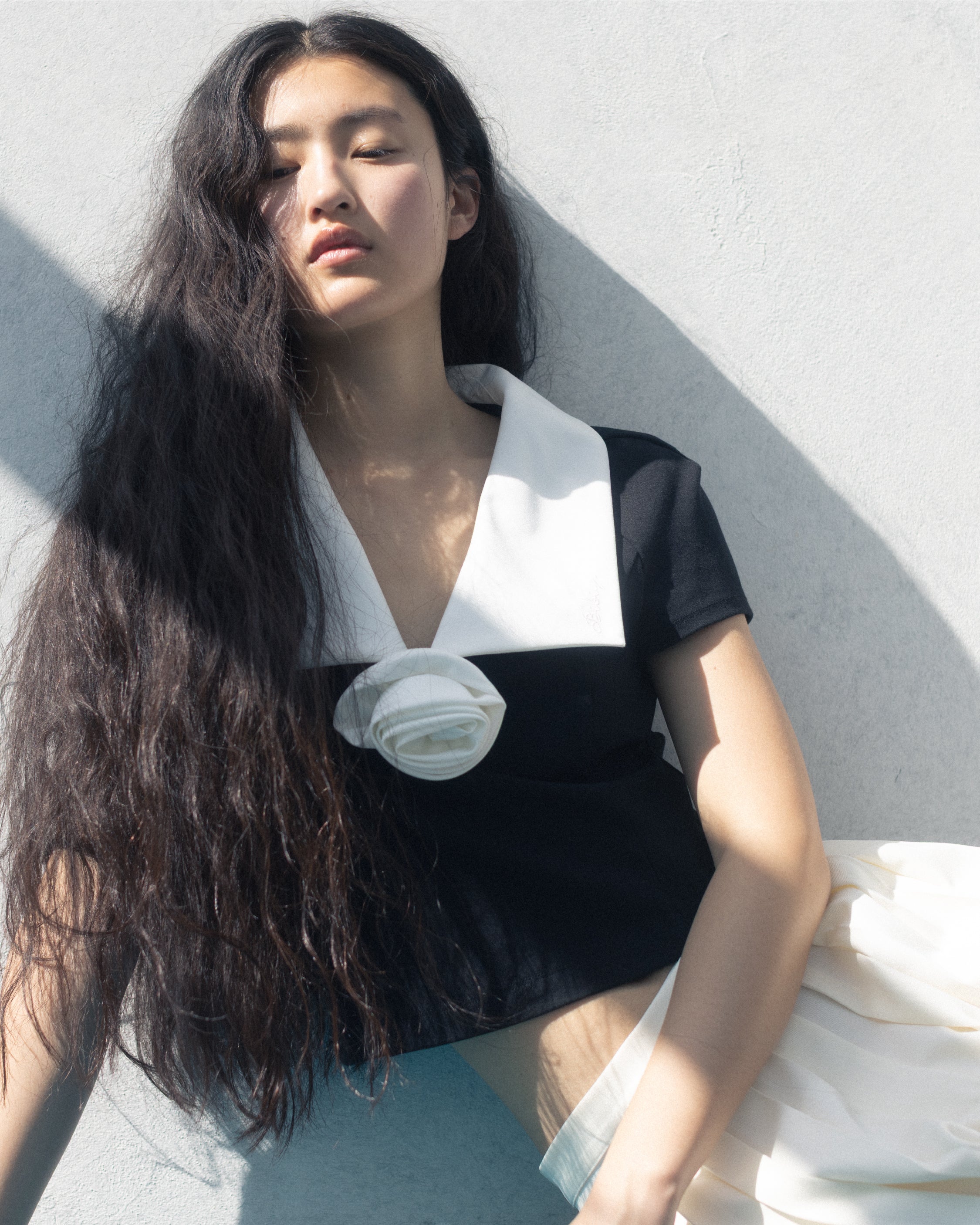 トップス bibiy rosetee BIBIY. MADE | STEPHANIE ROSETTE TOP｜Bibiy.