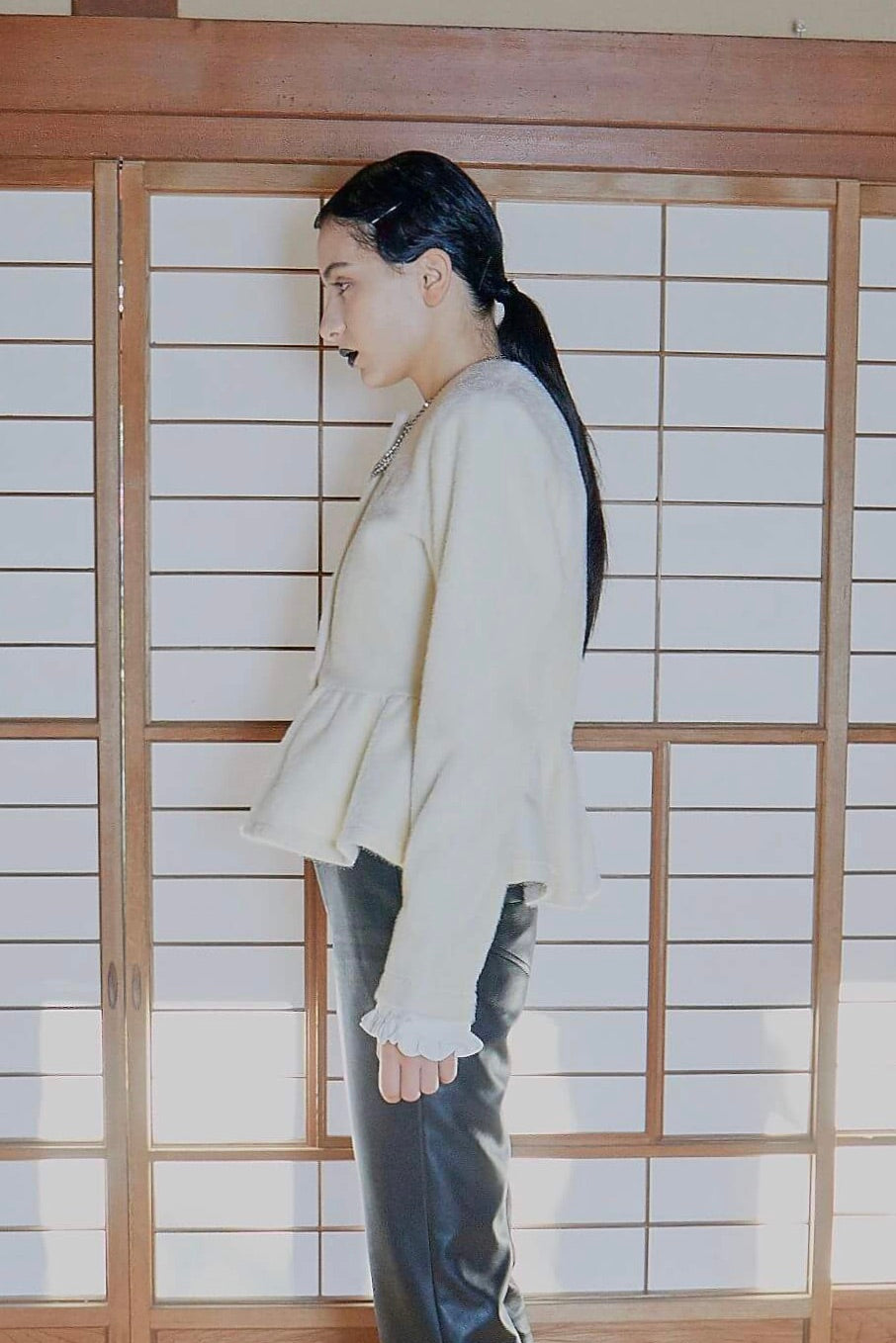 "B" CAMEL PEPURAMU CARDIGAN