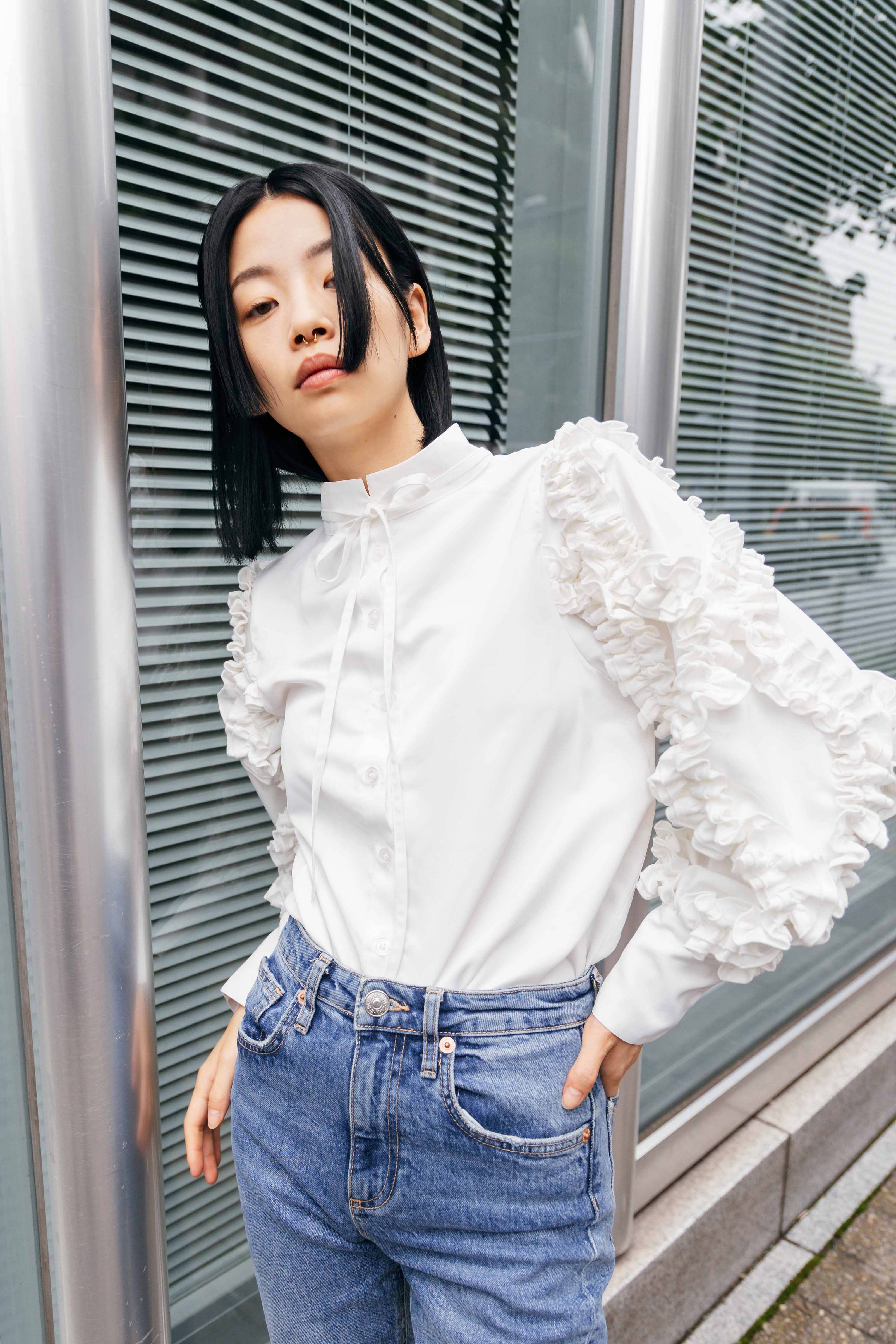 bibiy. LYON FRILL SHIRT ホワイト-